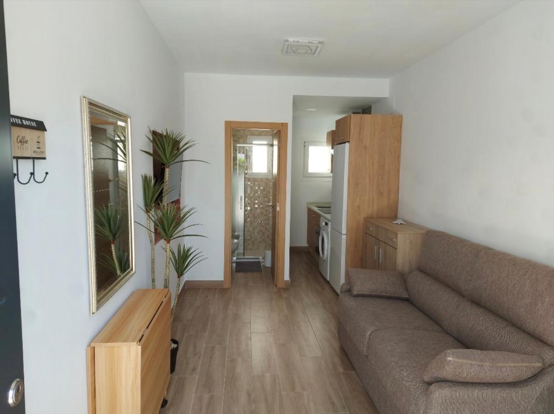 One-Bedroom Apartment photo 3