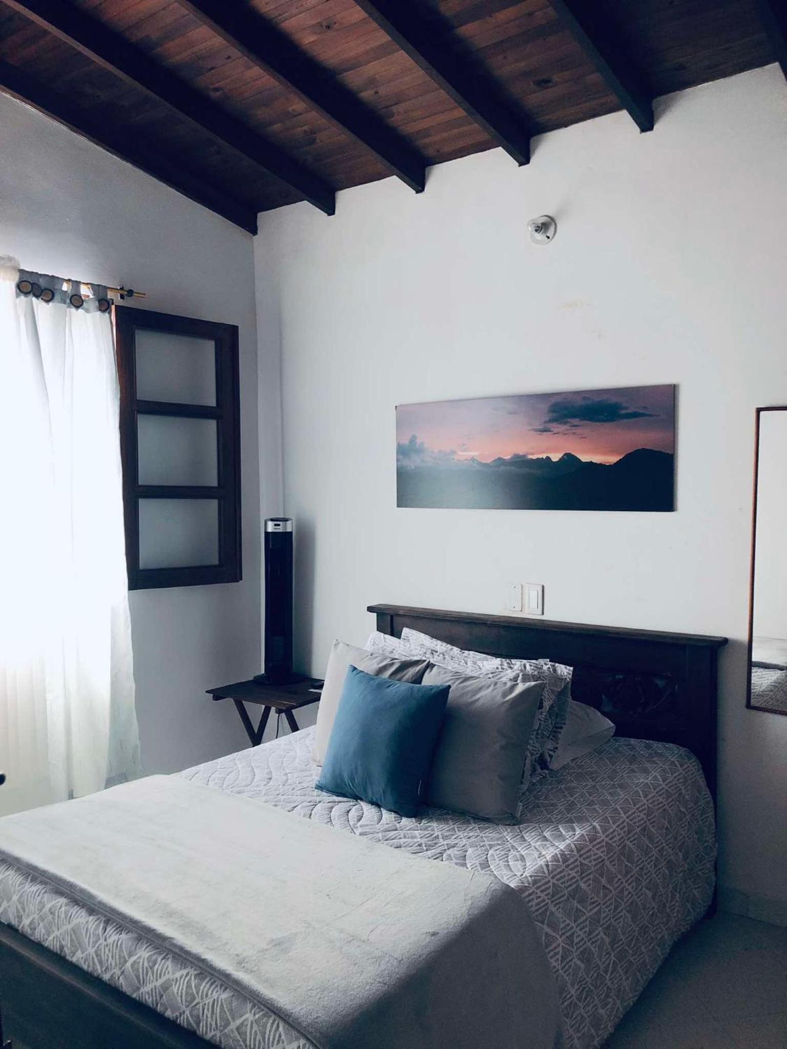 Double Room with Private Bathroom photo 3