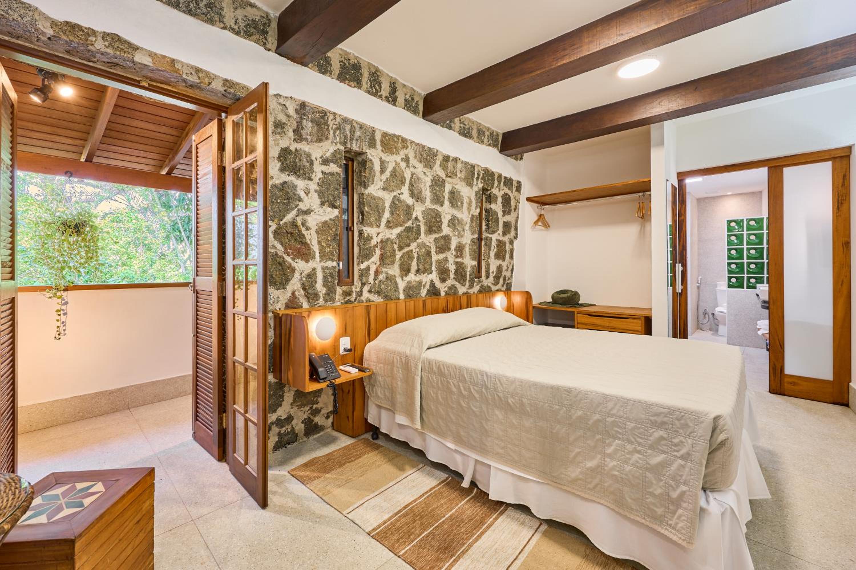Double Room with Spa Bath photo 1