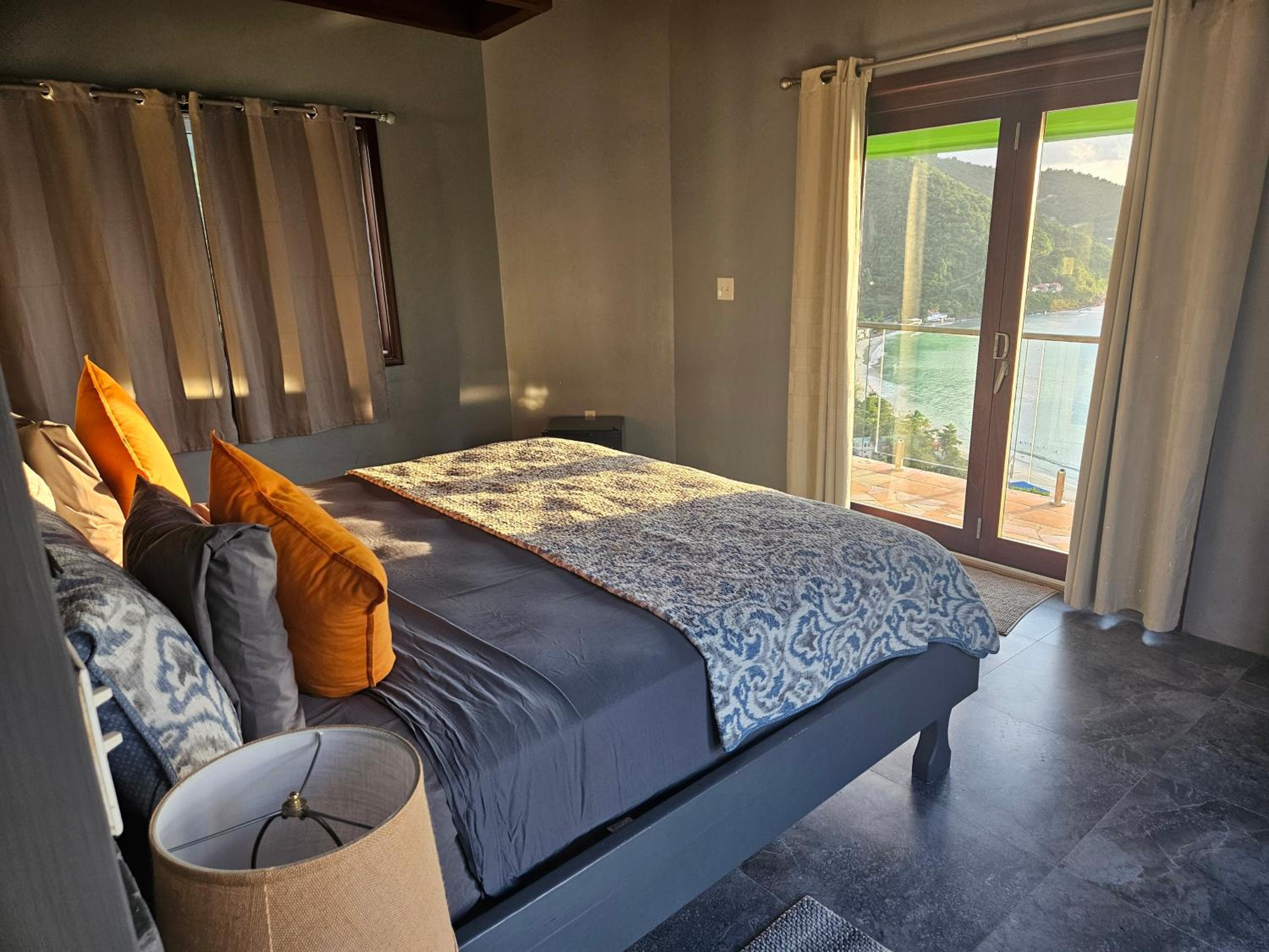 Deluxe Double Room With Balcony And Sea View photo 3