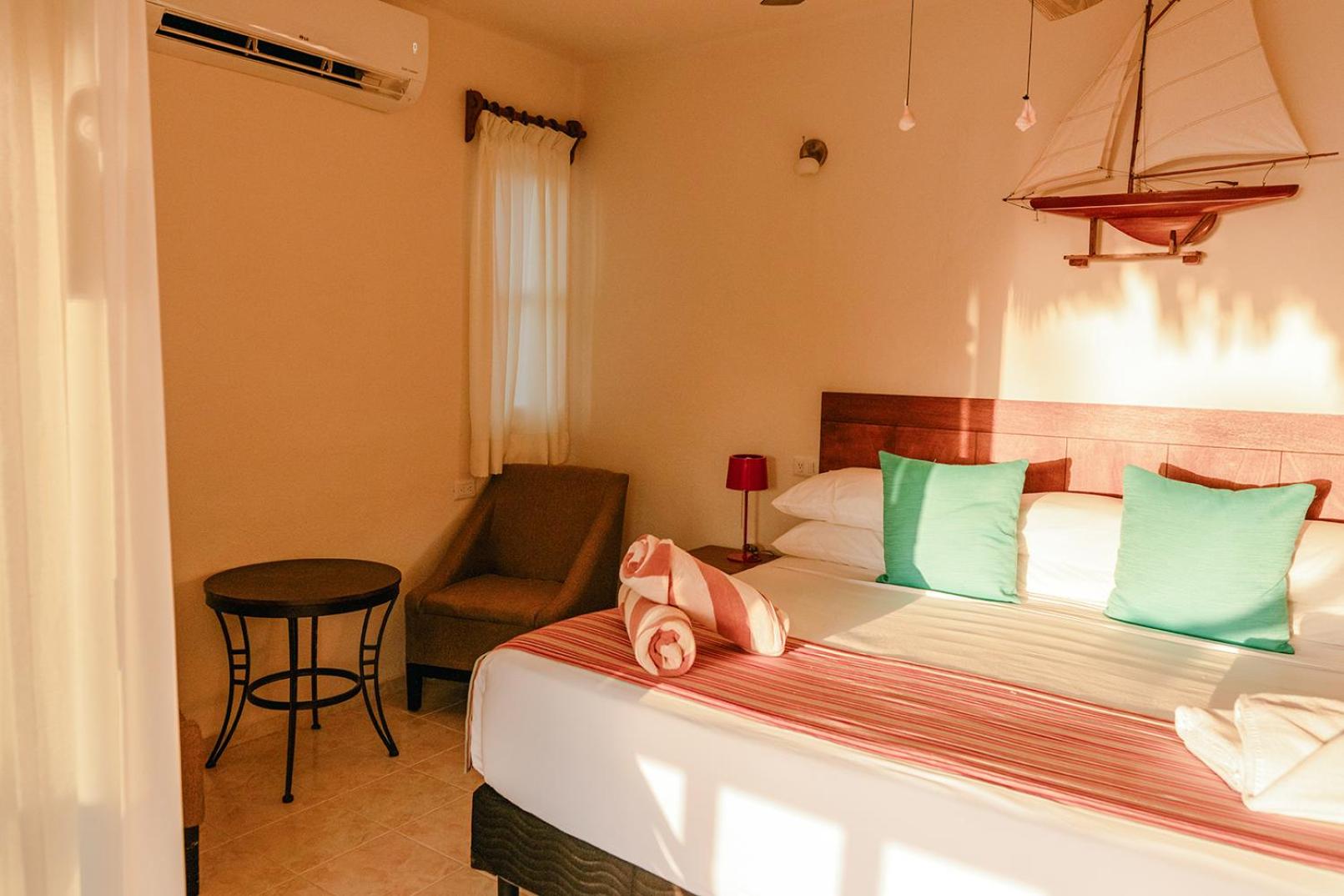 Deluxe Double Room with Sea View - Photo 1