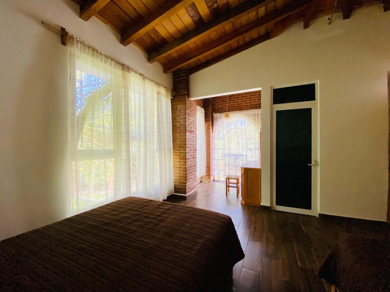 Superior Twin Room with Garden View photo 3