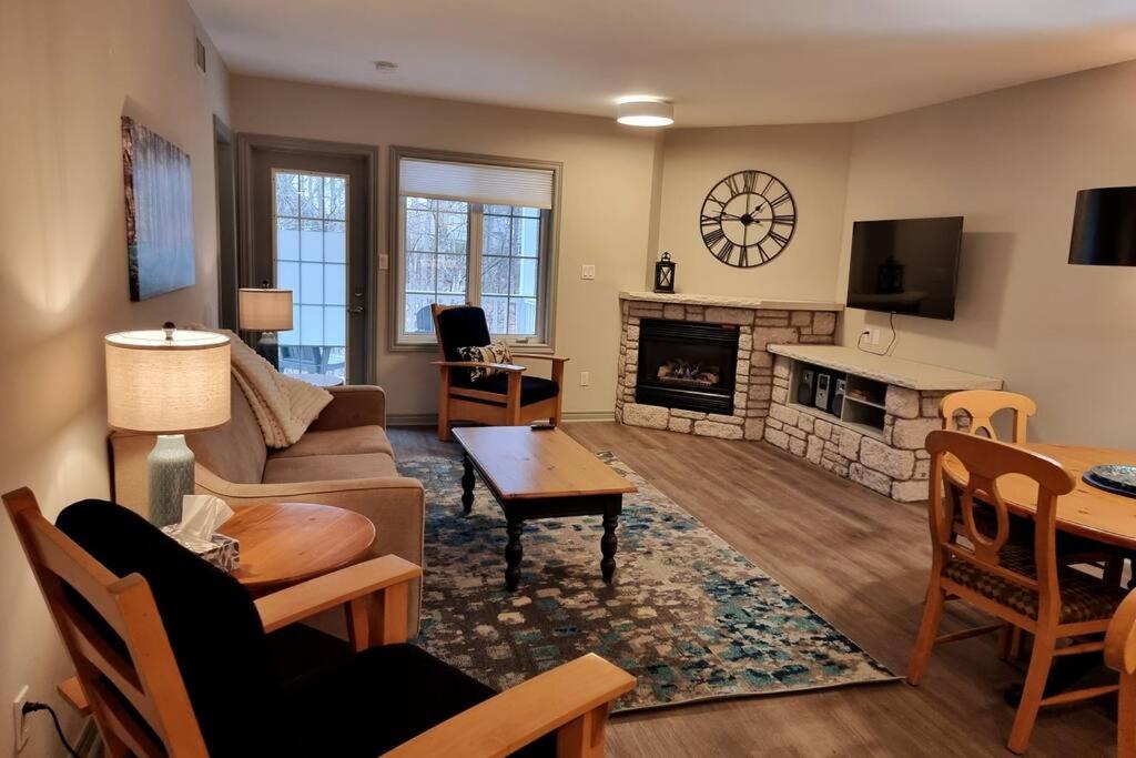 Two-Bedroom Apartment With Balcony photo 1