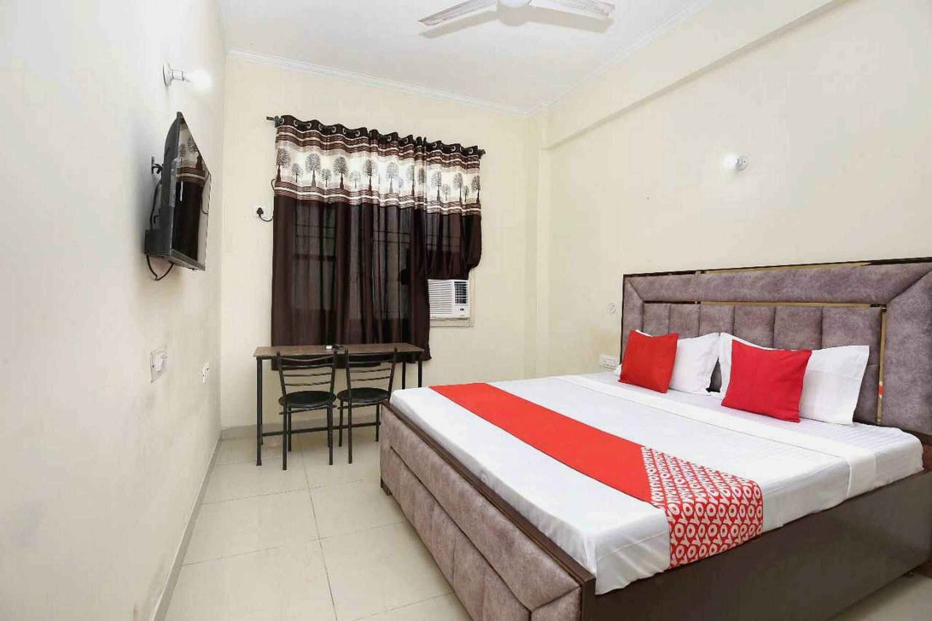 Classic Triple Room