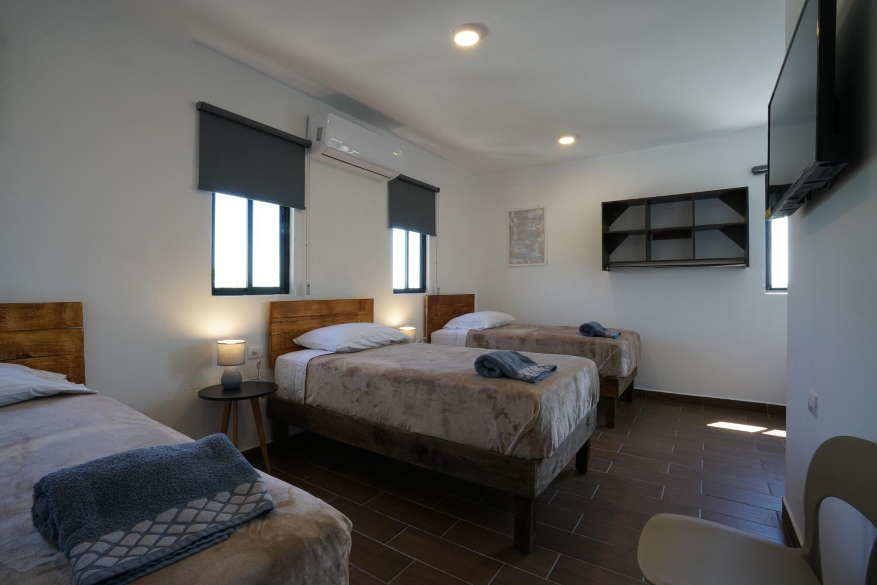Budget Triple Room - Photo 1