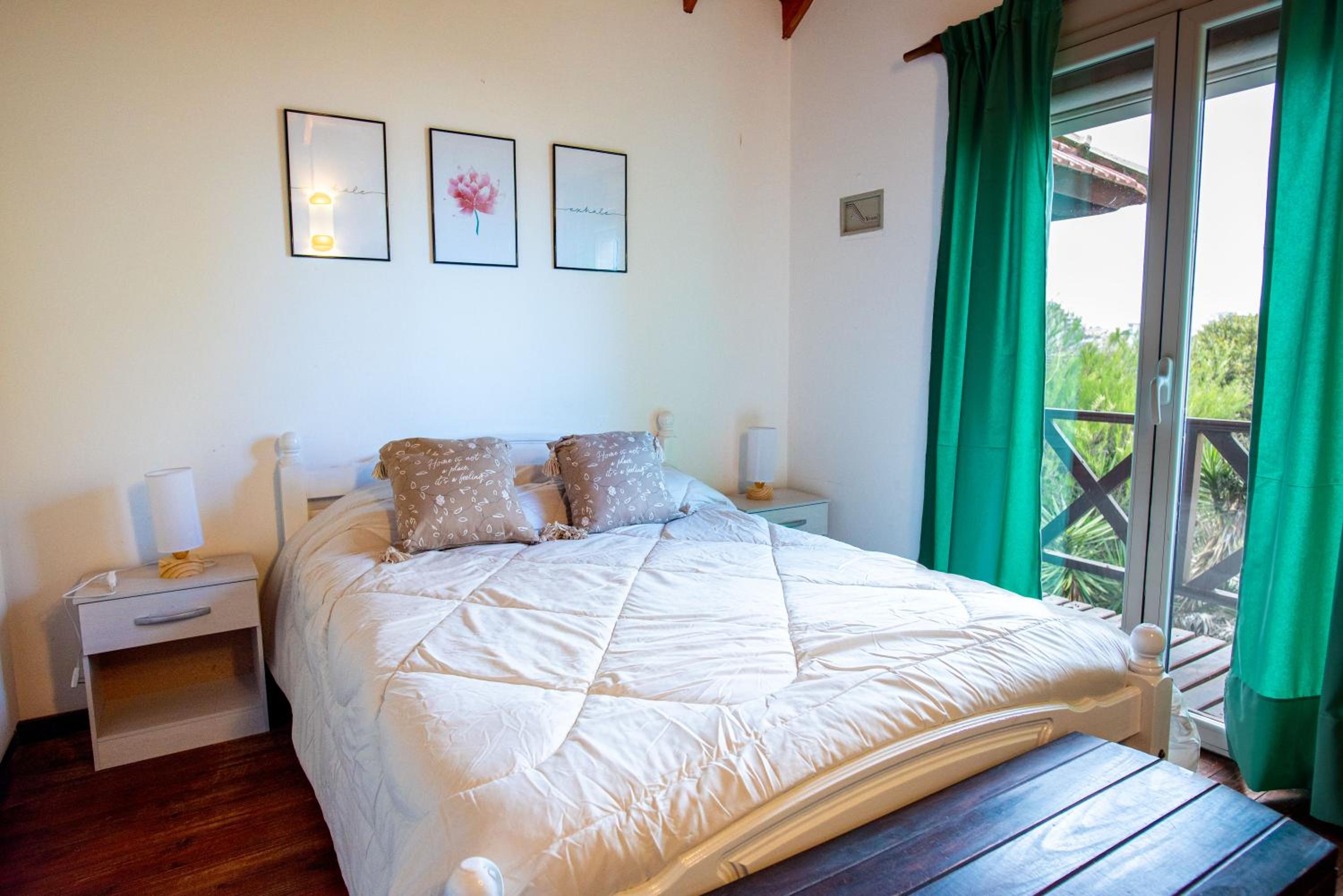 Family Two-Bedroom Apartment with View photo 1