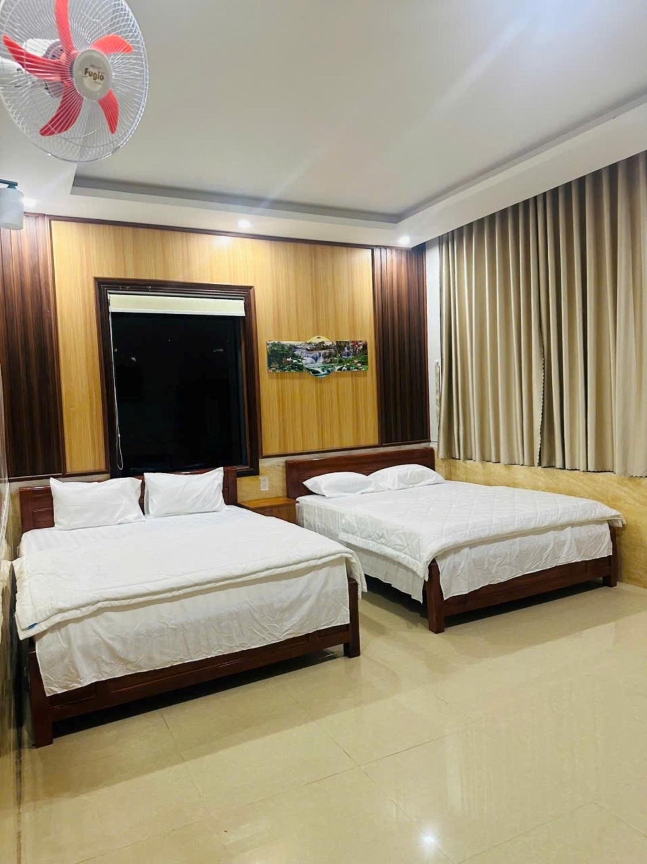 Quadruple Room - Photo 2