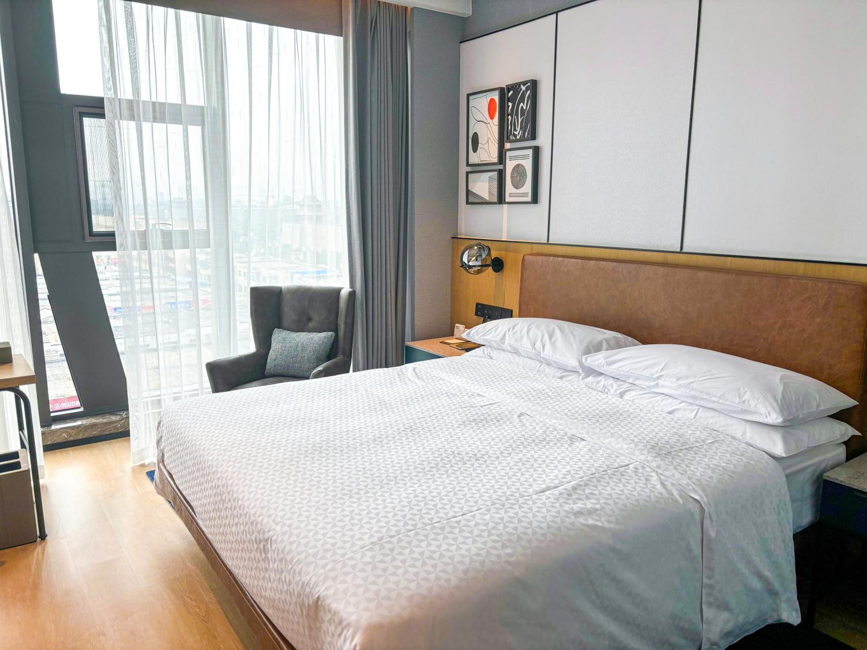 Executive King Suite