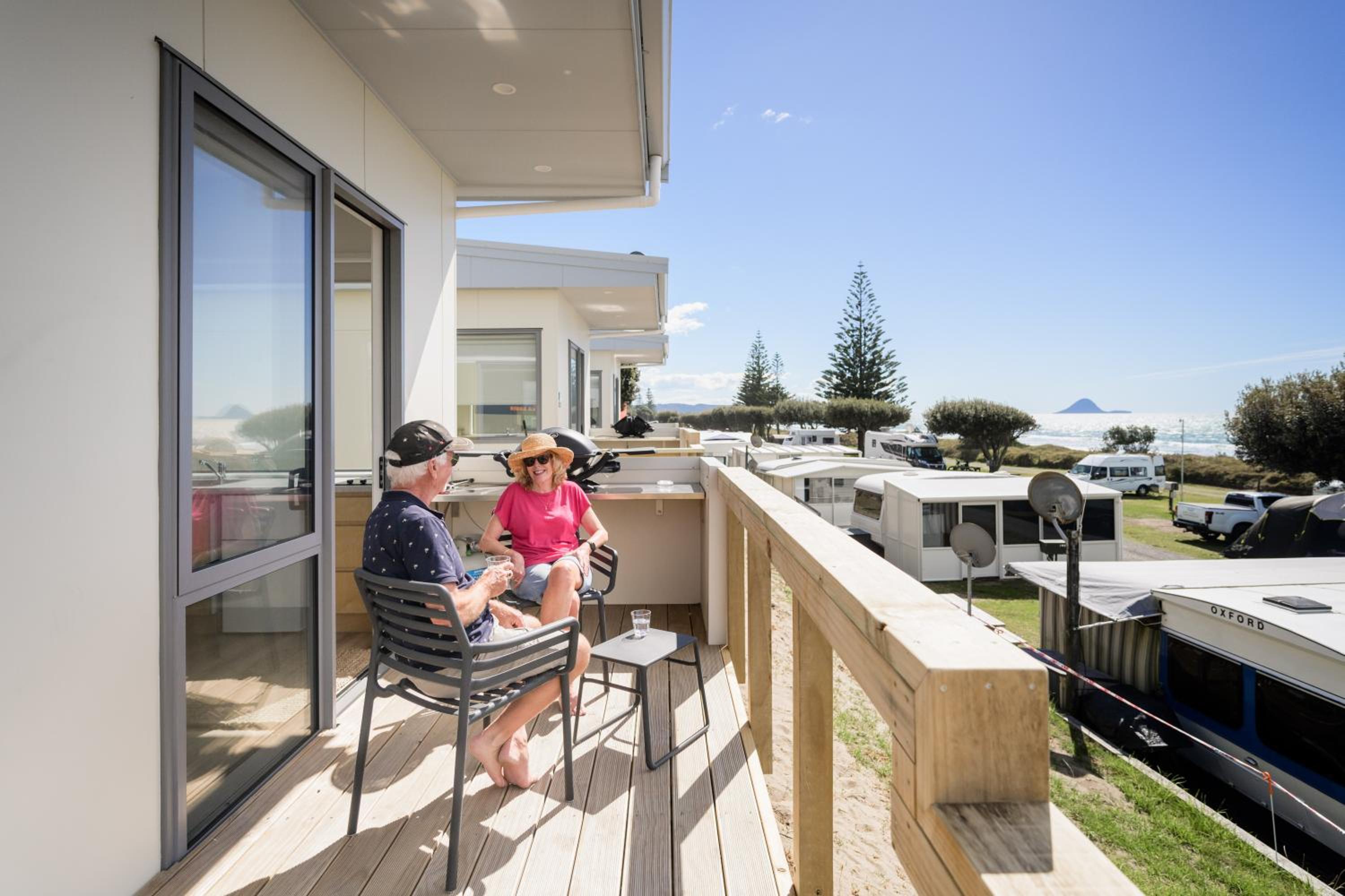 Superior Ocean View Studio - Photo 1