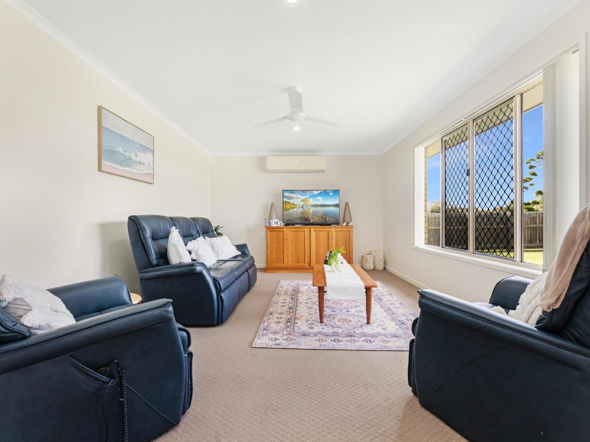 Four-Bedroom House photo 1