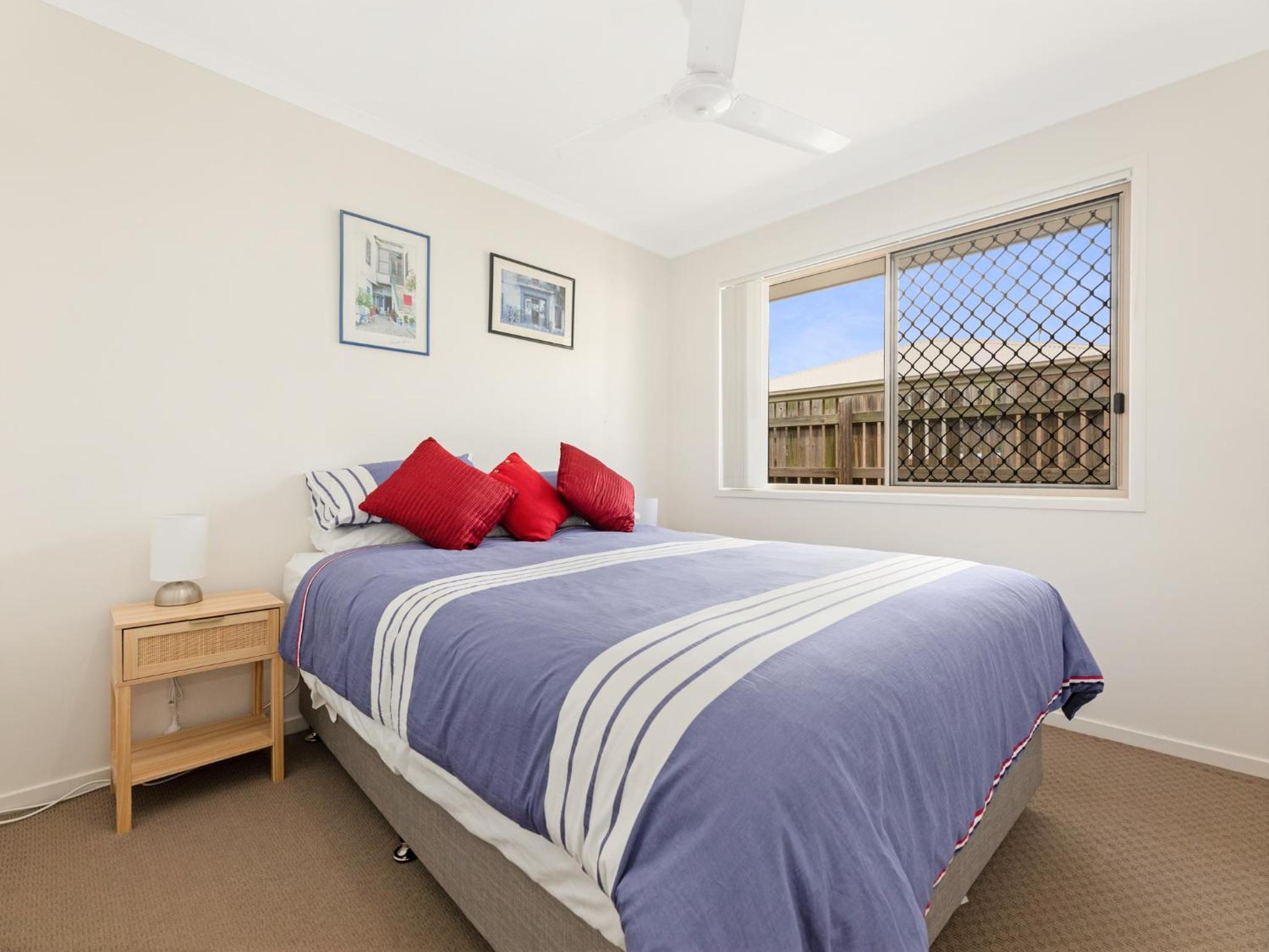 Four-Bedroom House photo 2