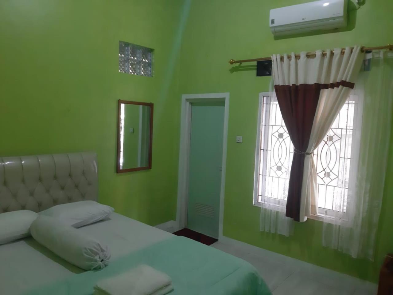 Three-Bedroom Vacation Home  - Photo 12