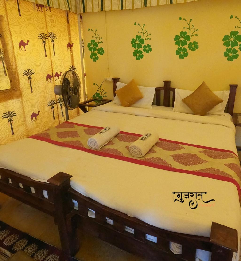 Tent - Photo 9
