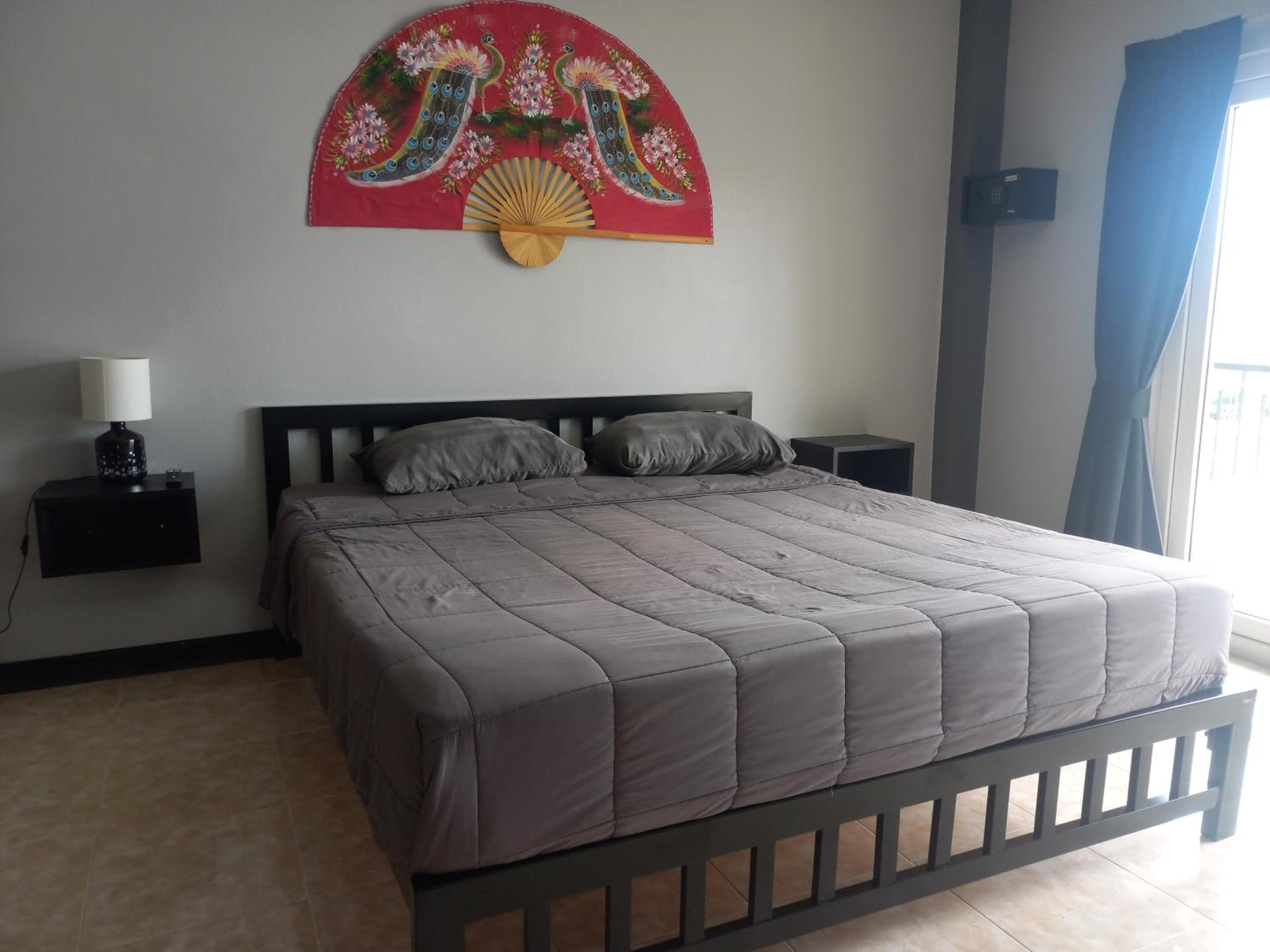 Superior Suite with Balcony & Street View - Photo 1