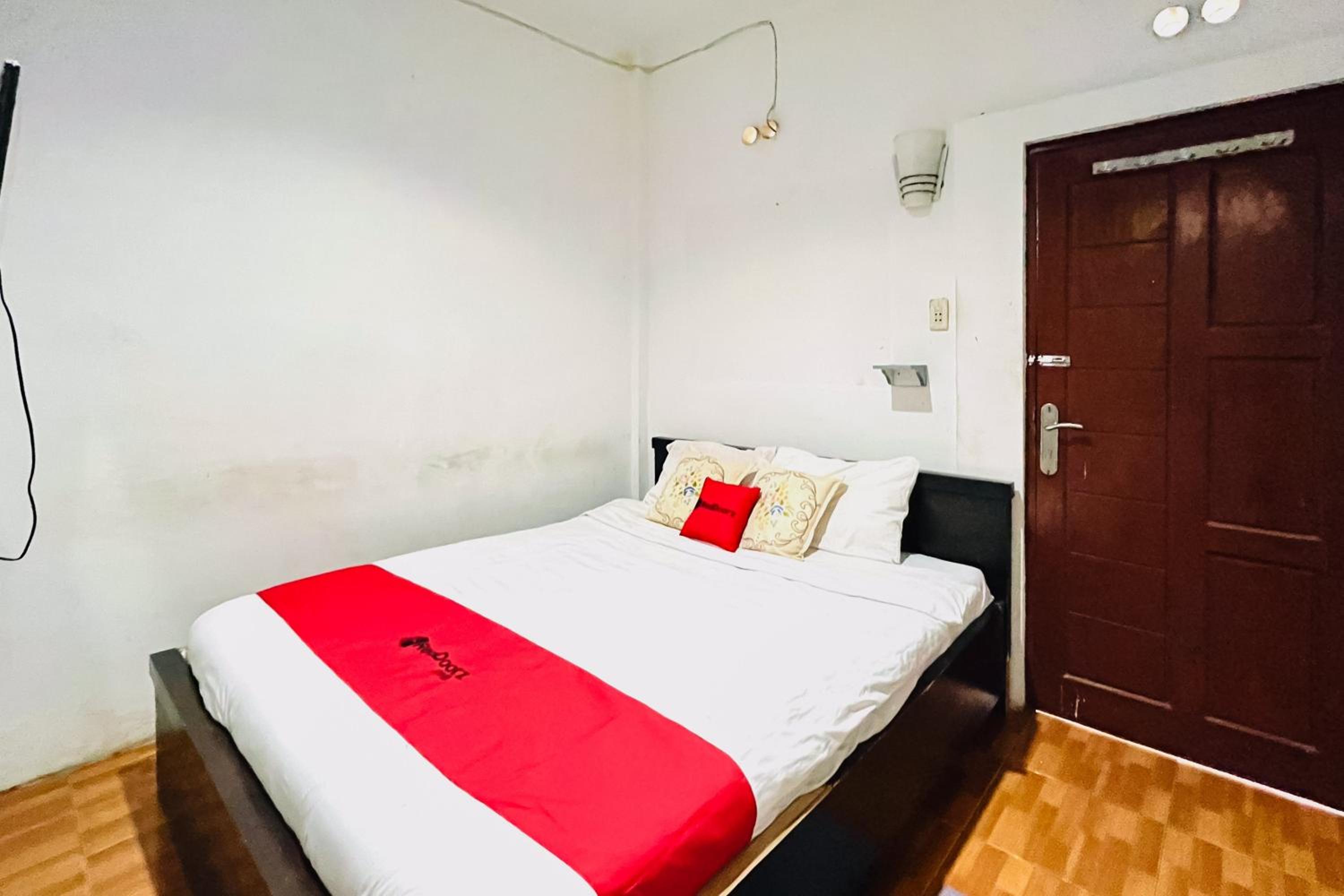 Standard Double Room photo 3