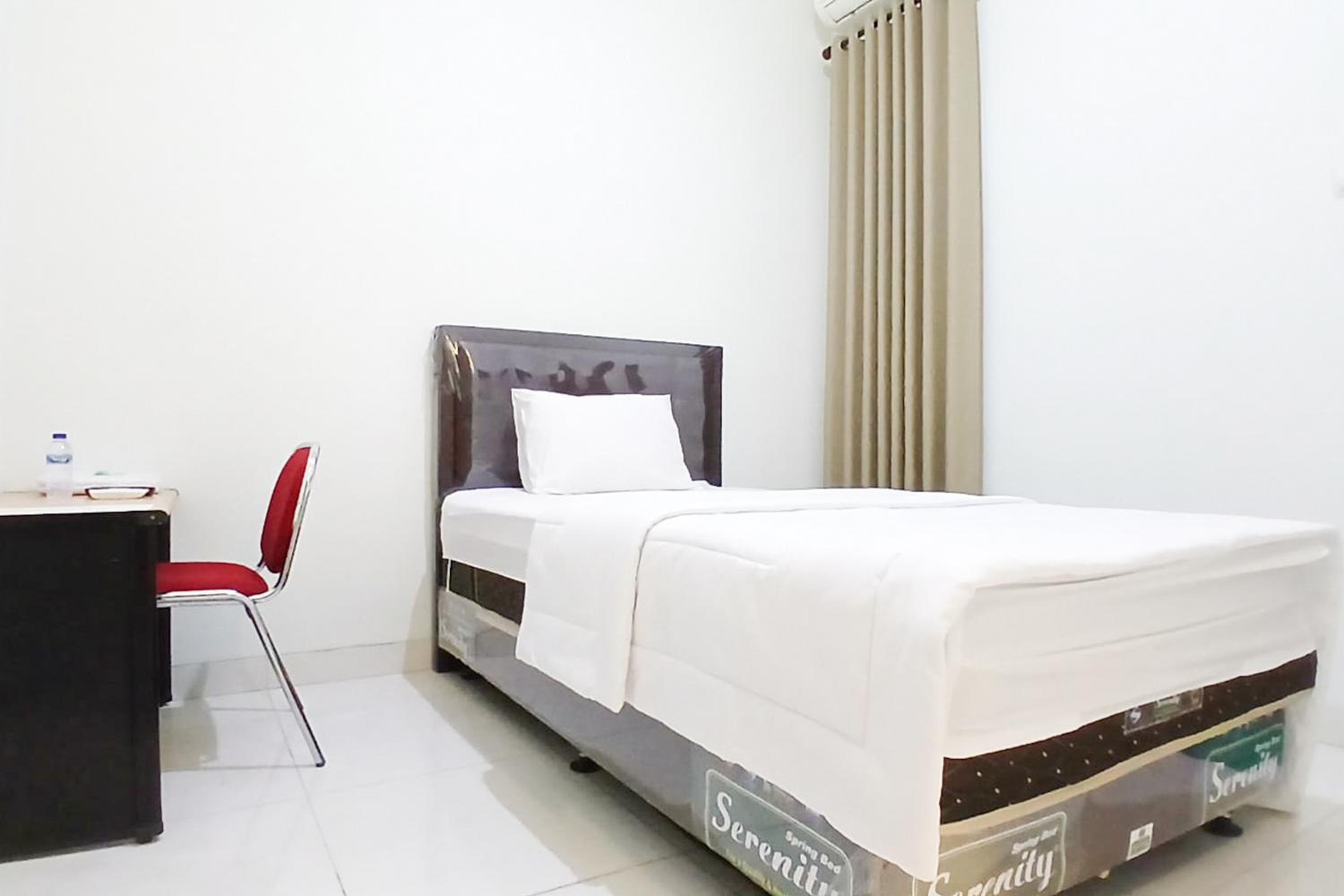 Single Room photo 3