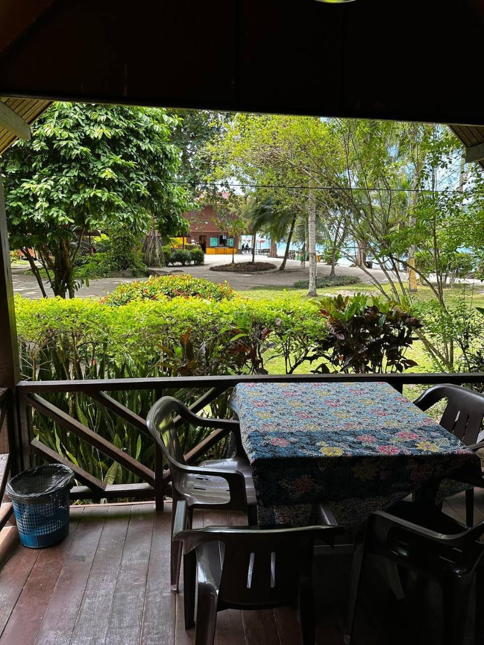 Family Room with Garden View photo 1