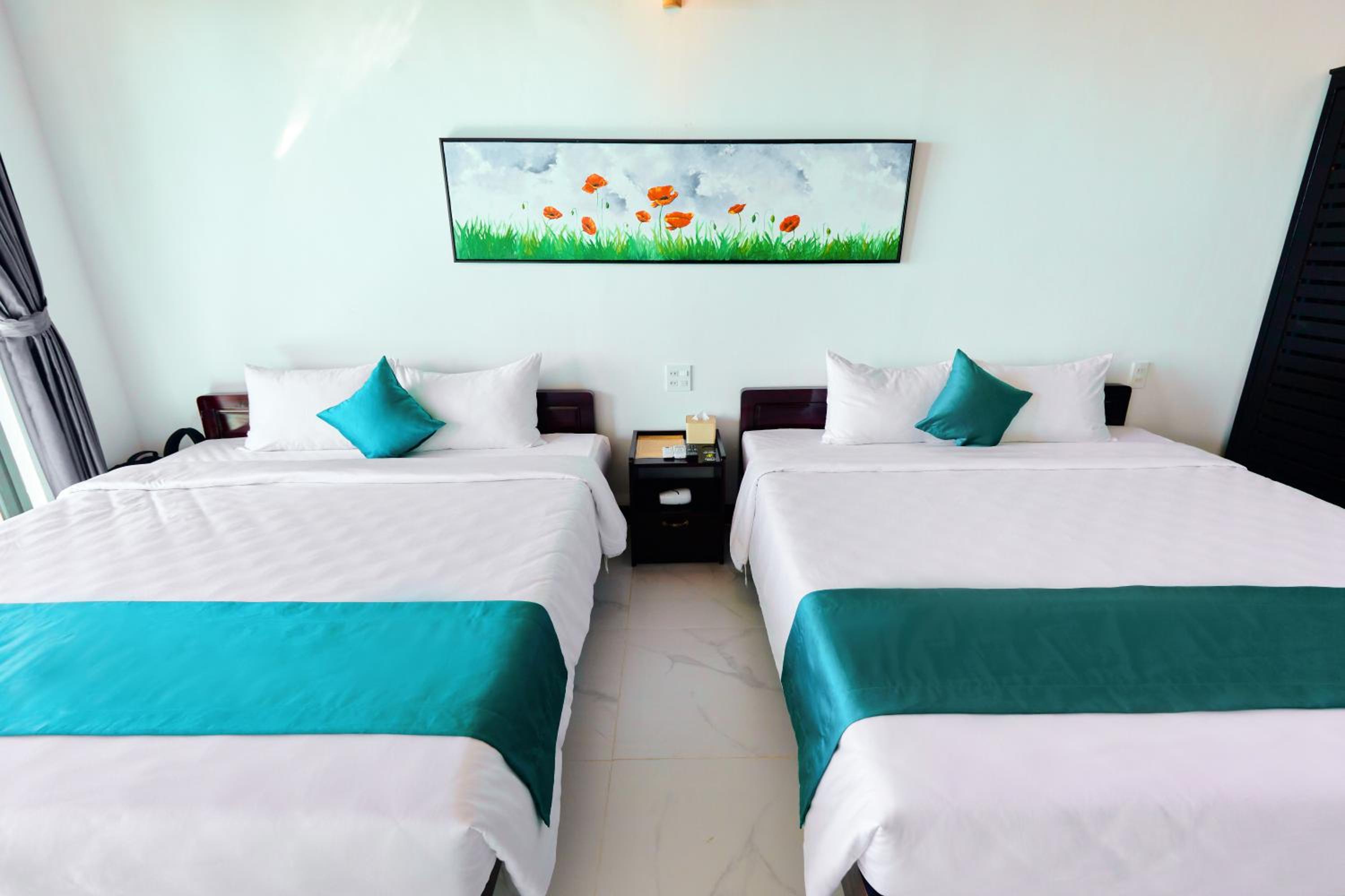 Twin Room With Garden View