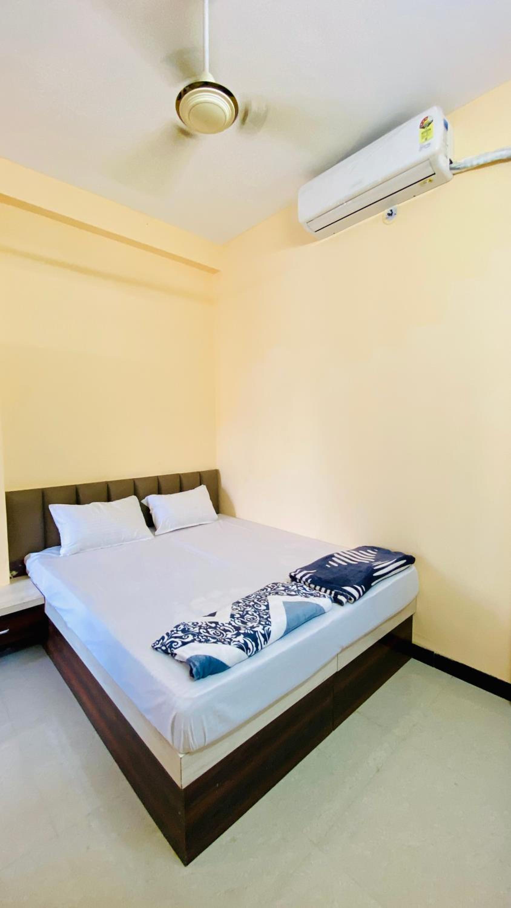 Quadruple Room - Photo 4
