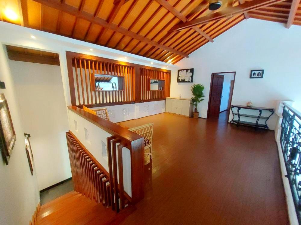 Two-Bedroom Villa - Photo 12