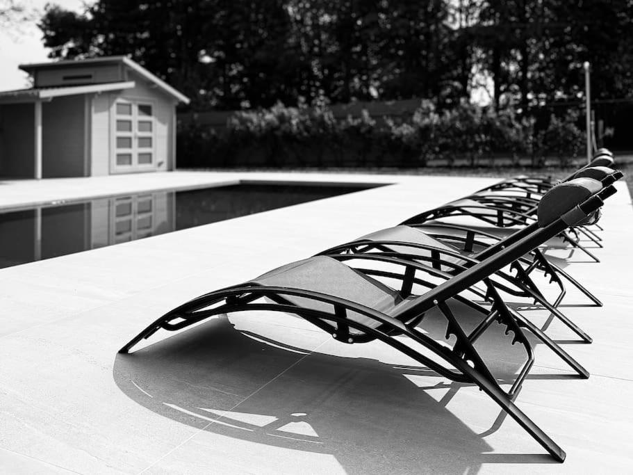 Villa photo 2