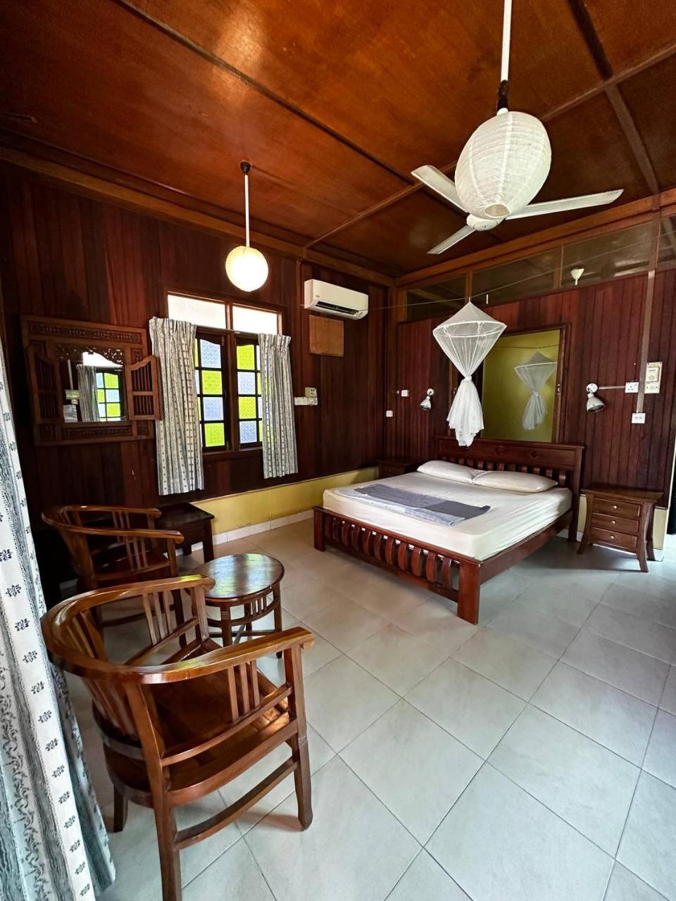 Family Room with Sea View photo 2