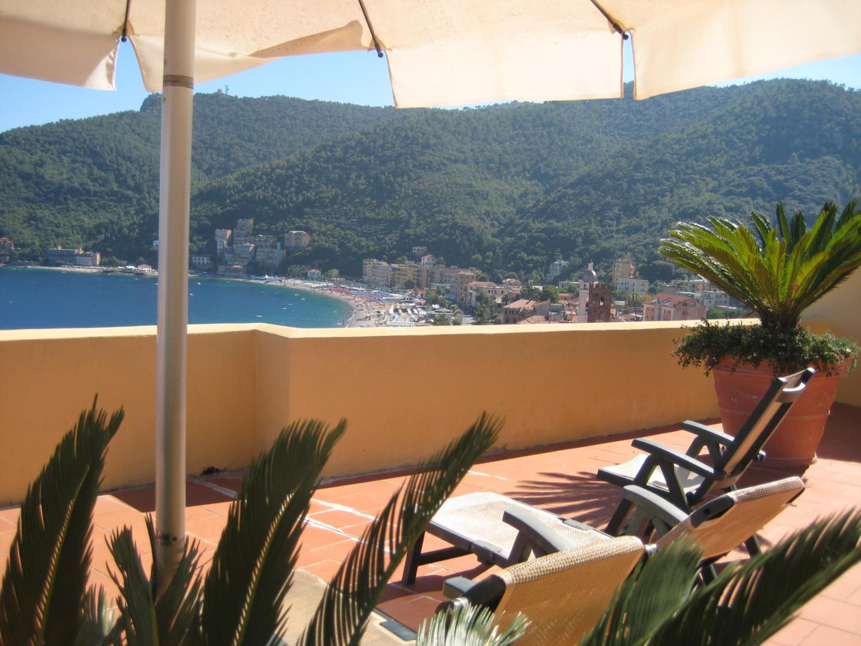 Suite with Sea View - Photo 6