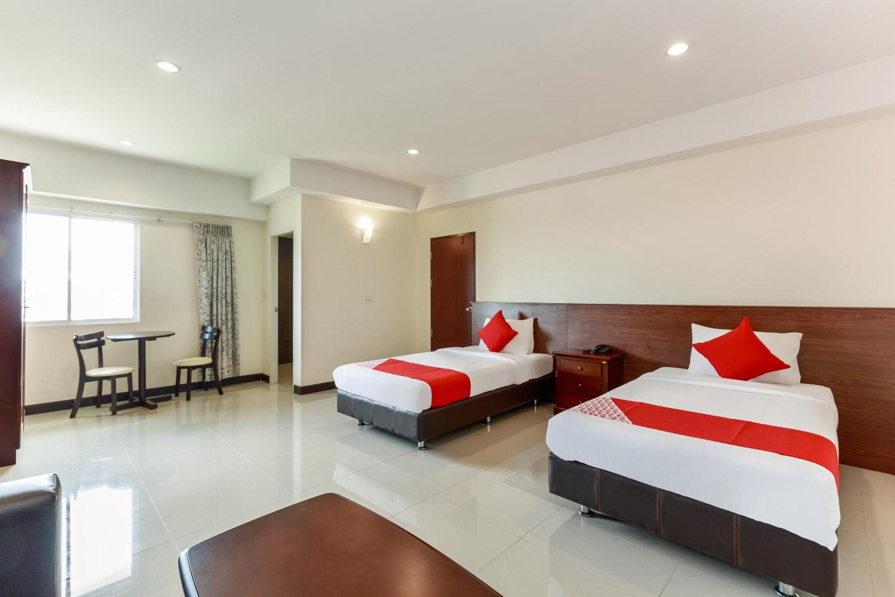 Family Suite - Photo 9