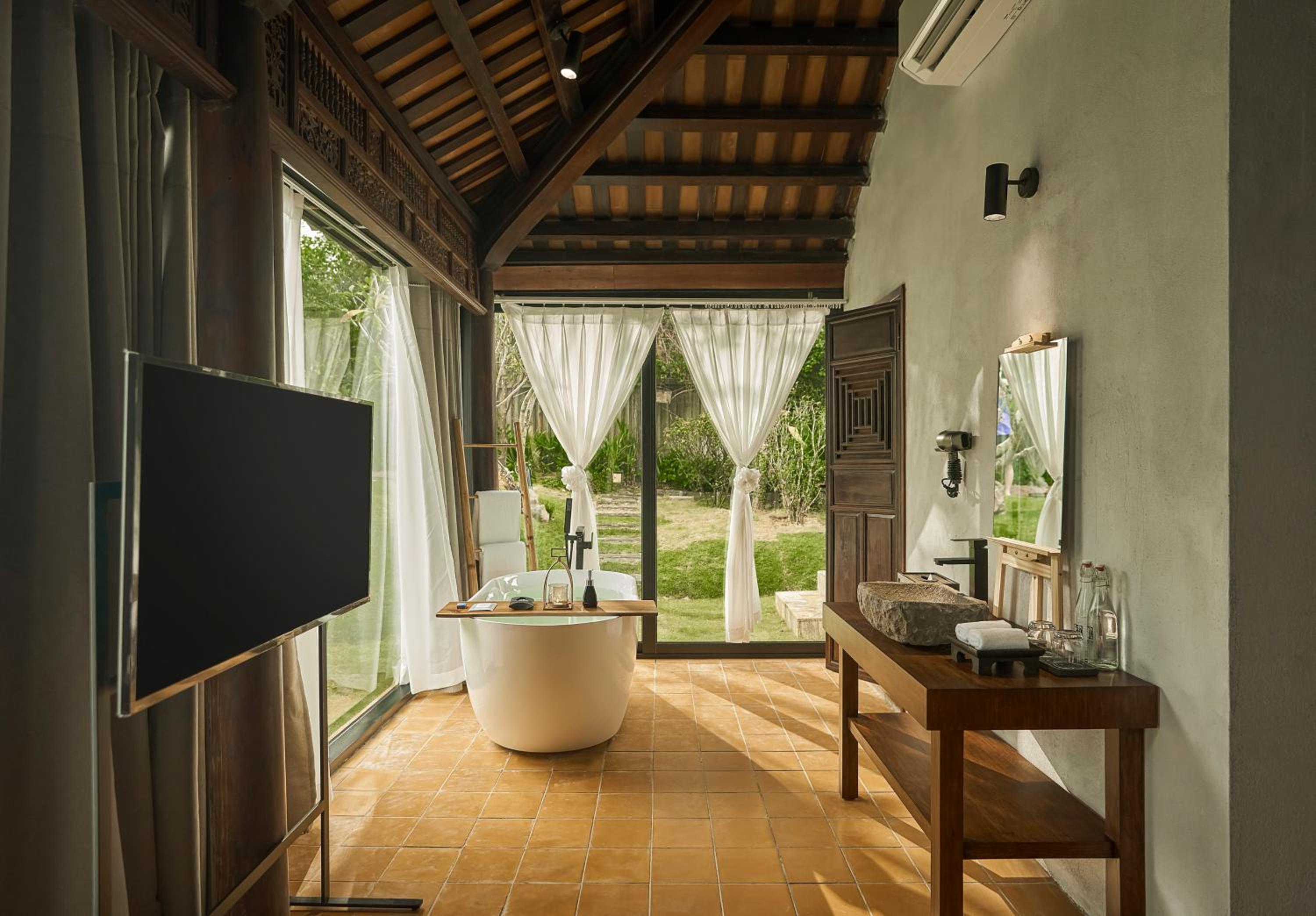 Two-Bedroom Pool Villa A thumbnail 6
