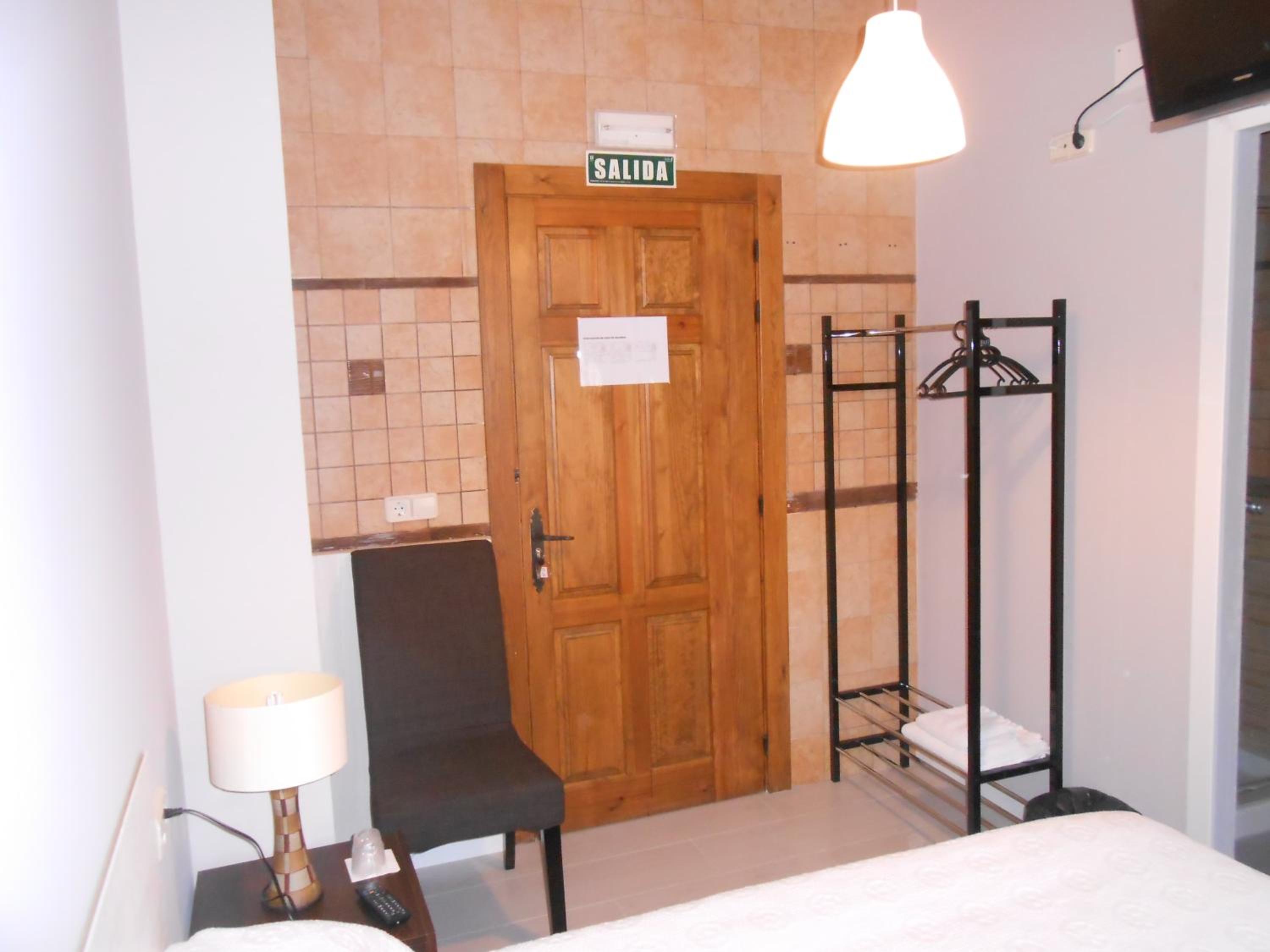 Double Room - Single Use photo 3