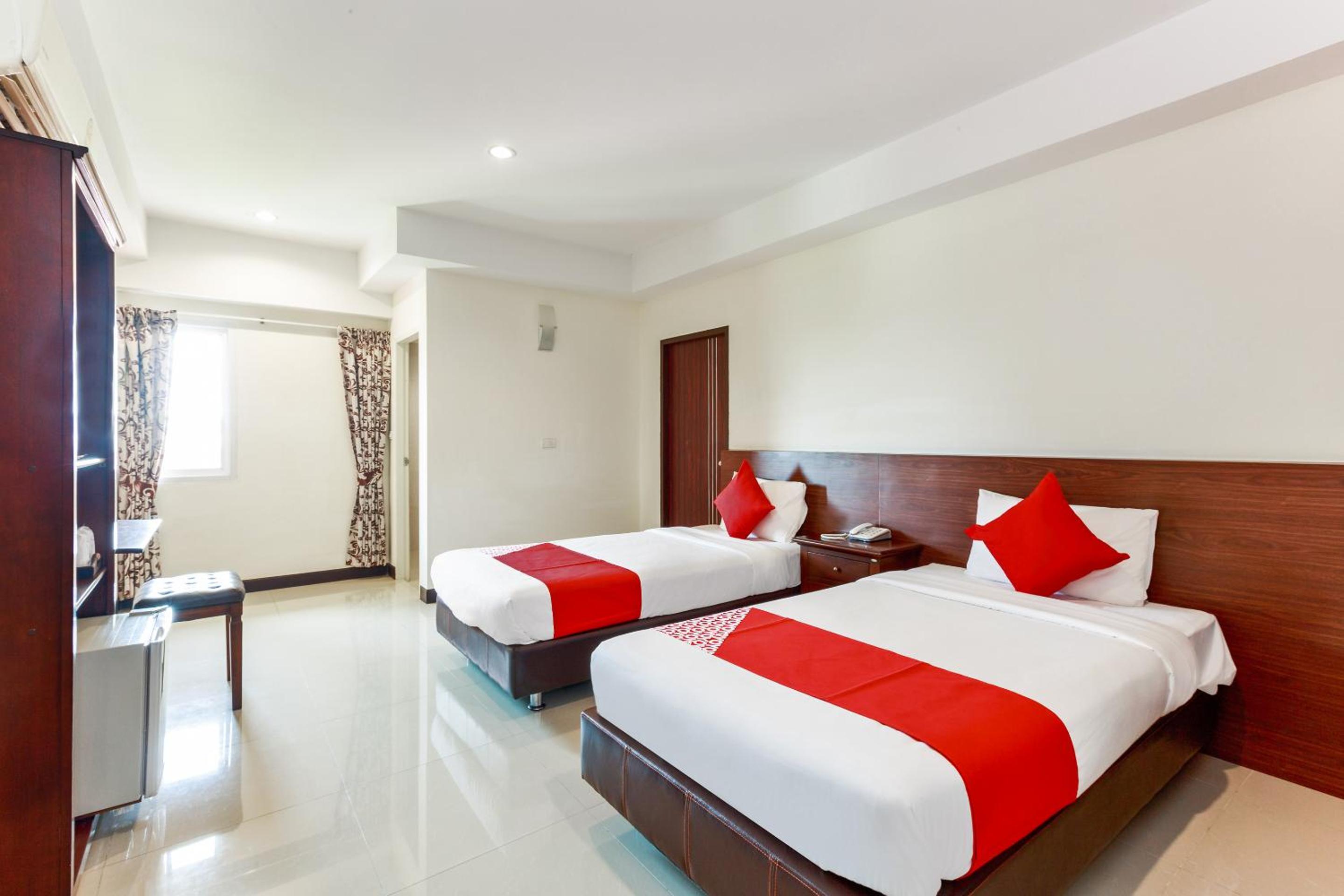 Superior Twin Room - Photo 1