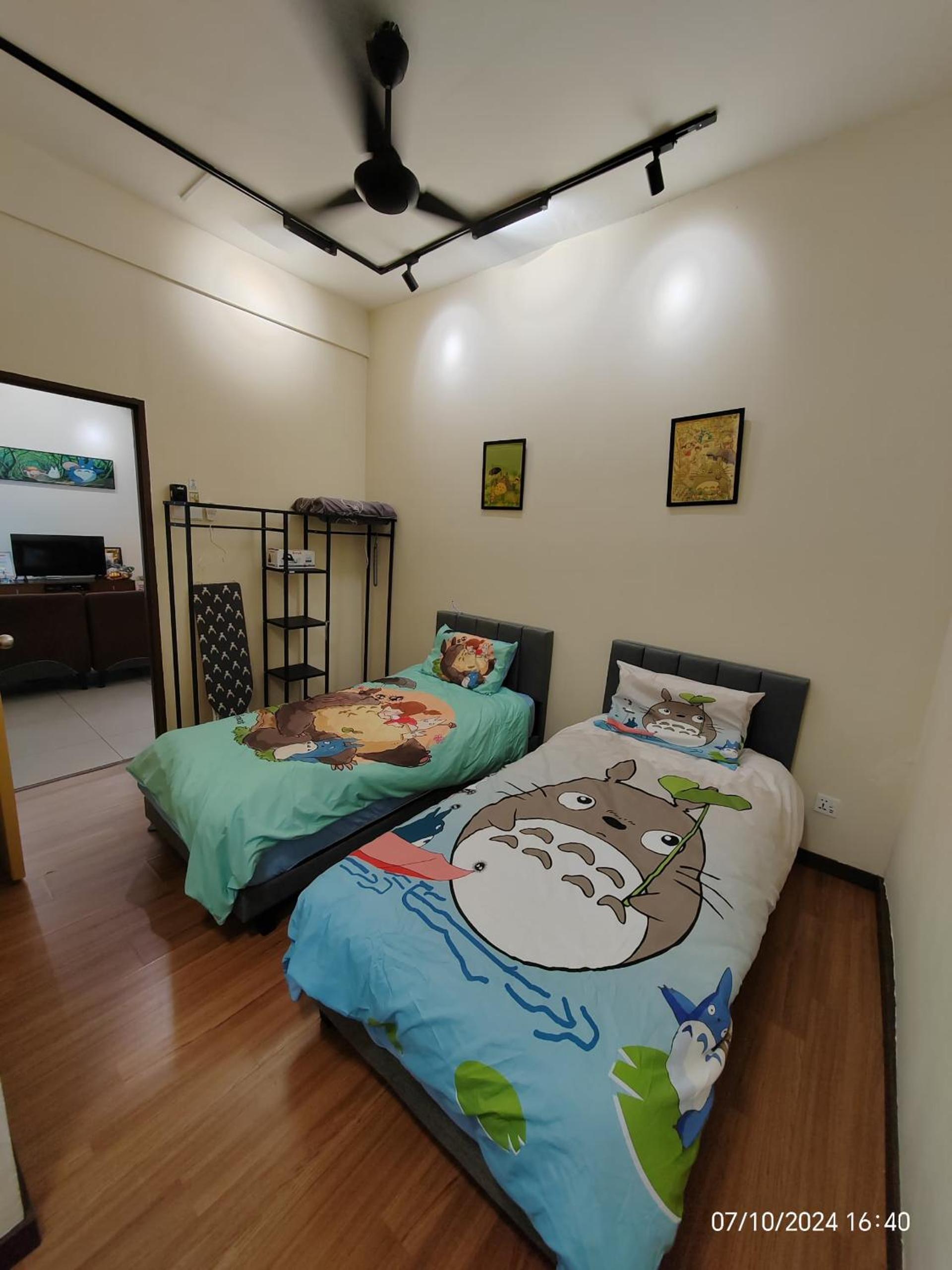 Three-Bedroom Apartment photo 2