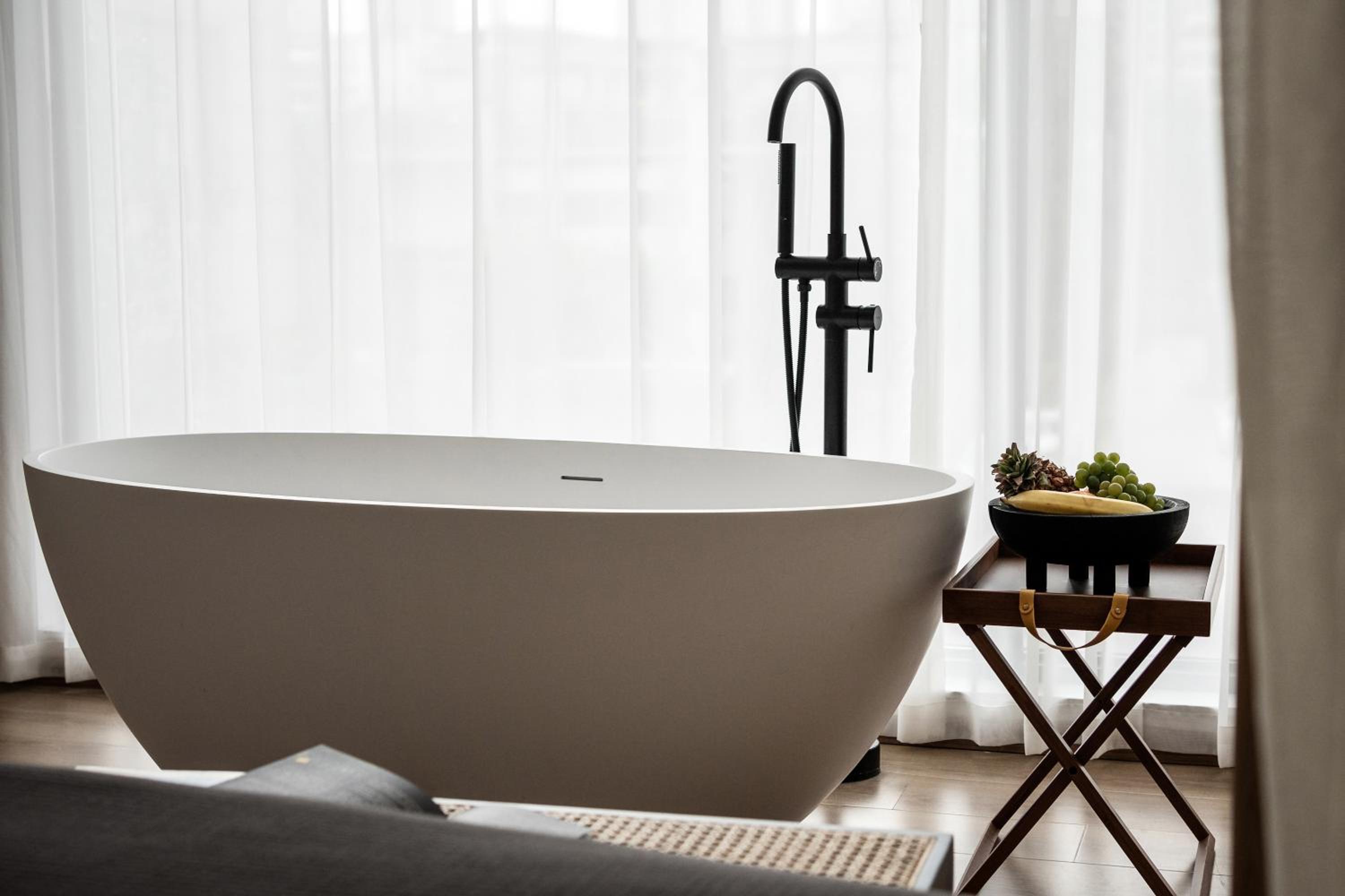 Deluxe Double Room with Bath photo 3