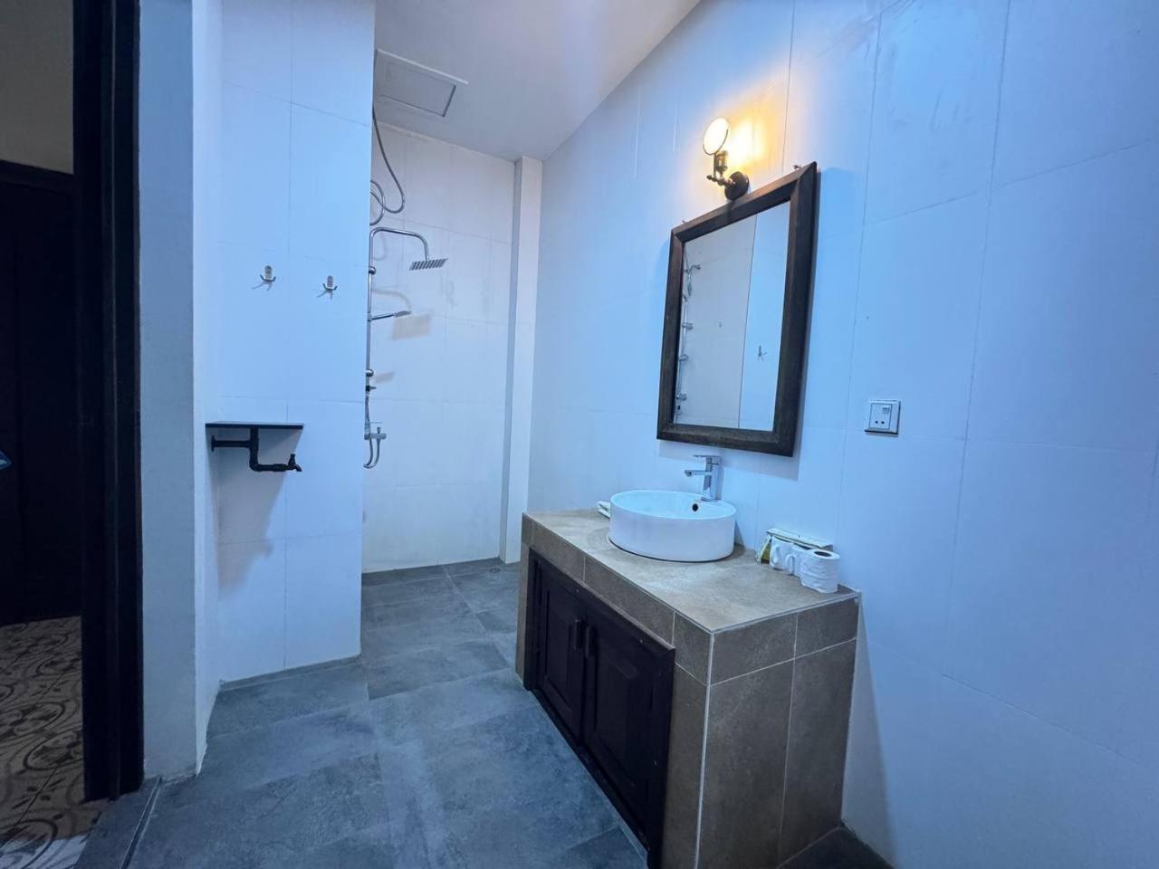 Deluxe Double Room - Photo 18