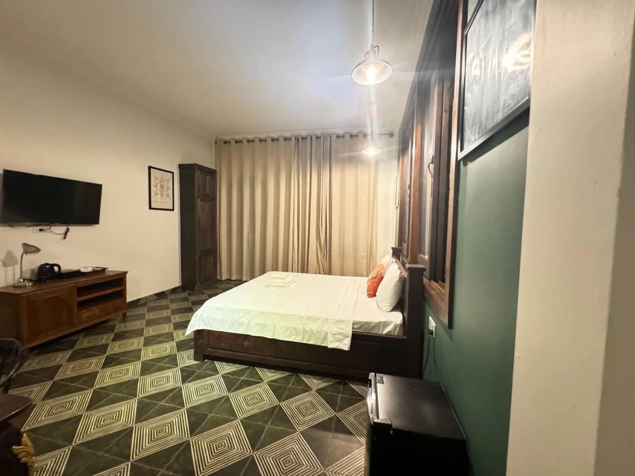 Deluxe Double Room - Photo 19