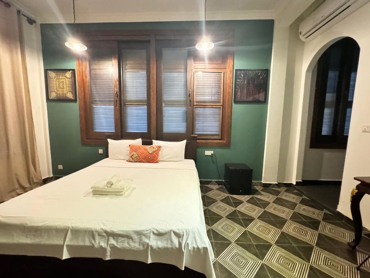 Deluxe Double Room - Photo 26