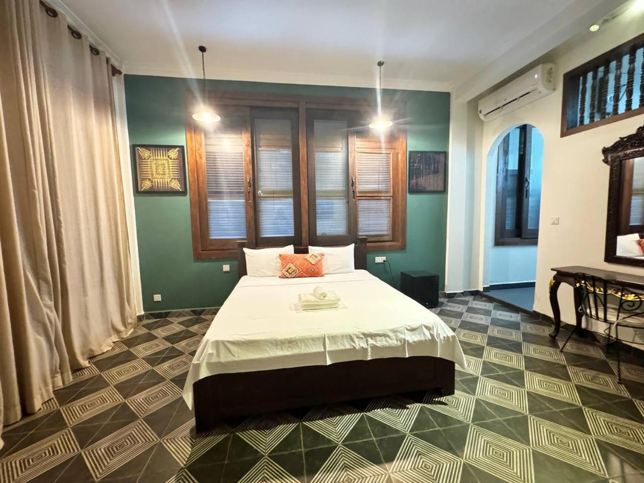 Deluxe Double Room - Photo 30