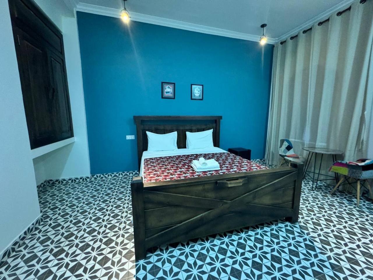 Deluxe Double Room - Photo 22