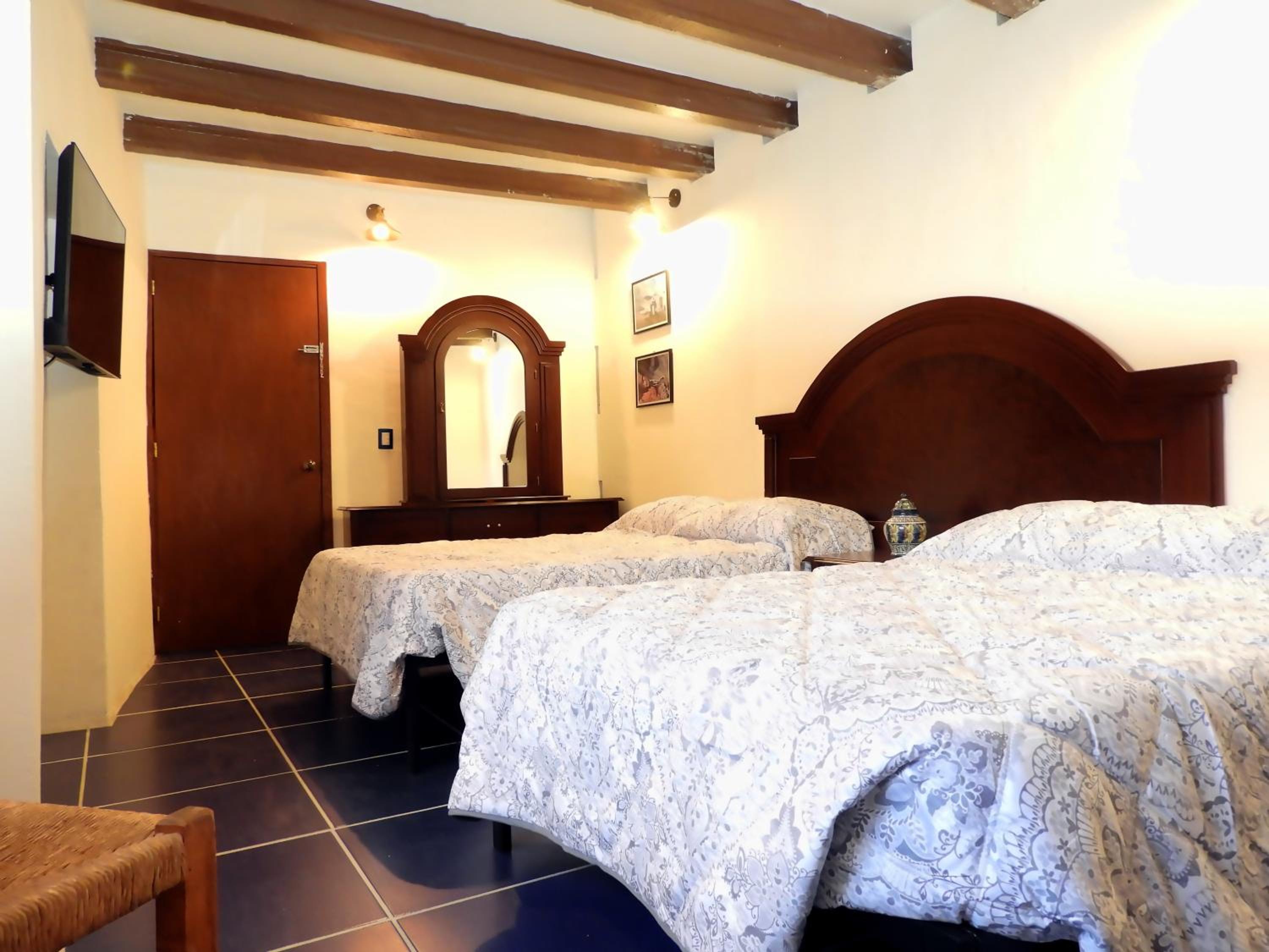 Double Room With Private External Bathroom photo 1