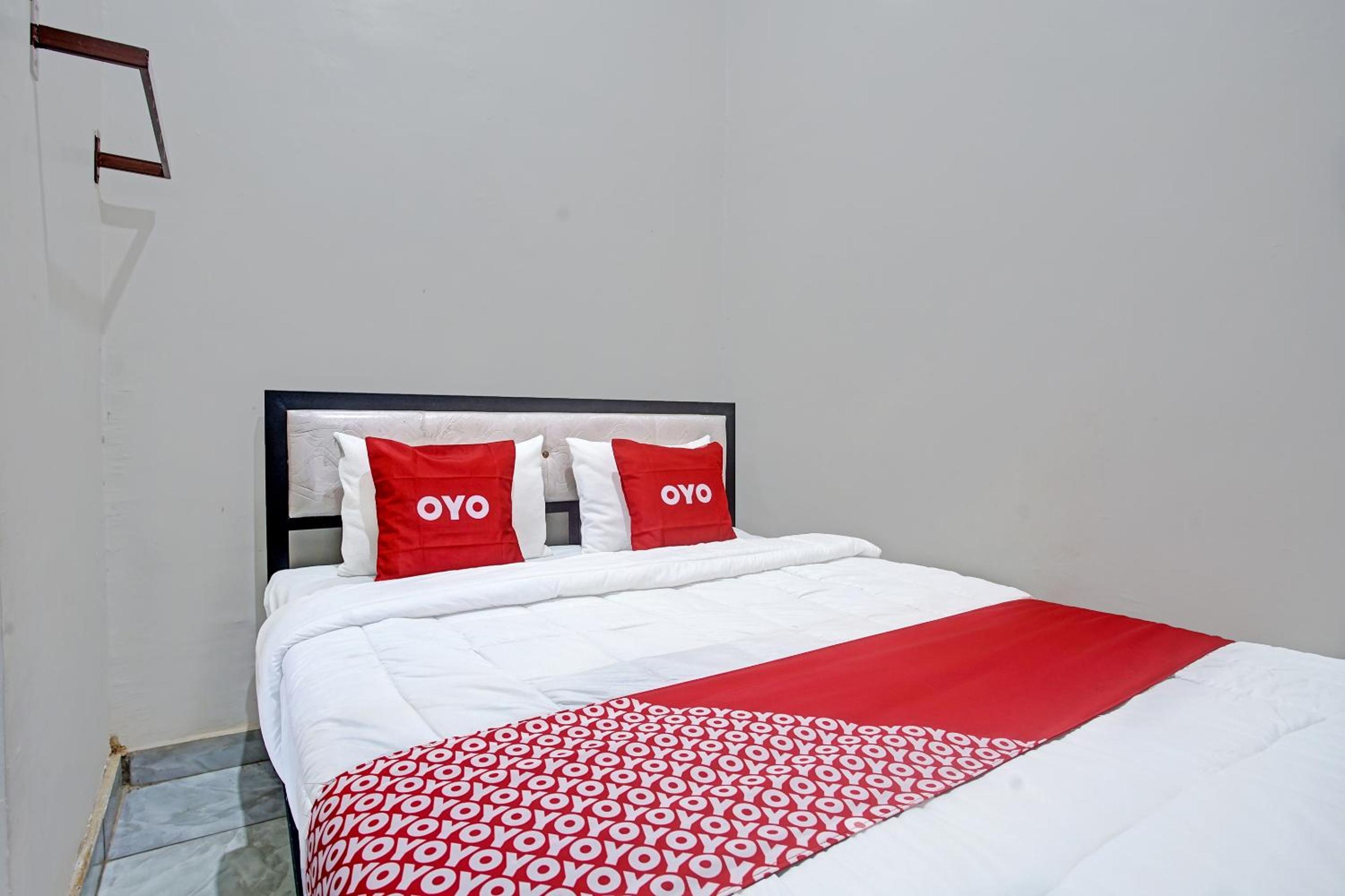 Deluxe Double Room photo 2