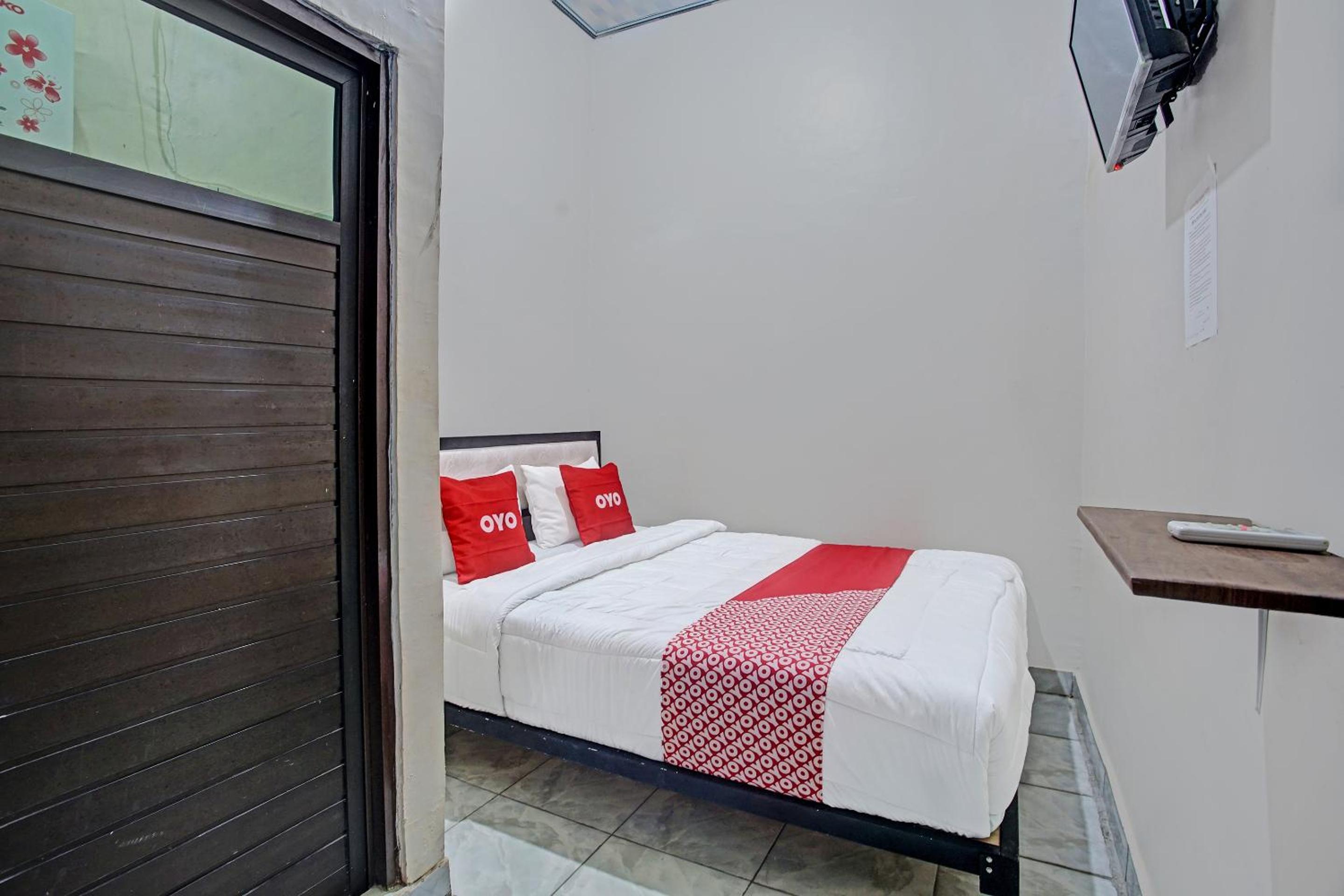 Standard Double Room photo 3