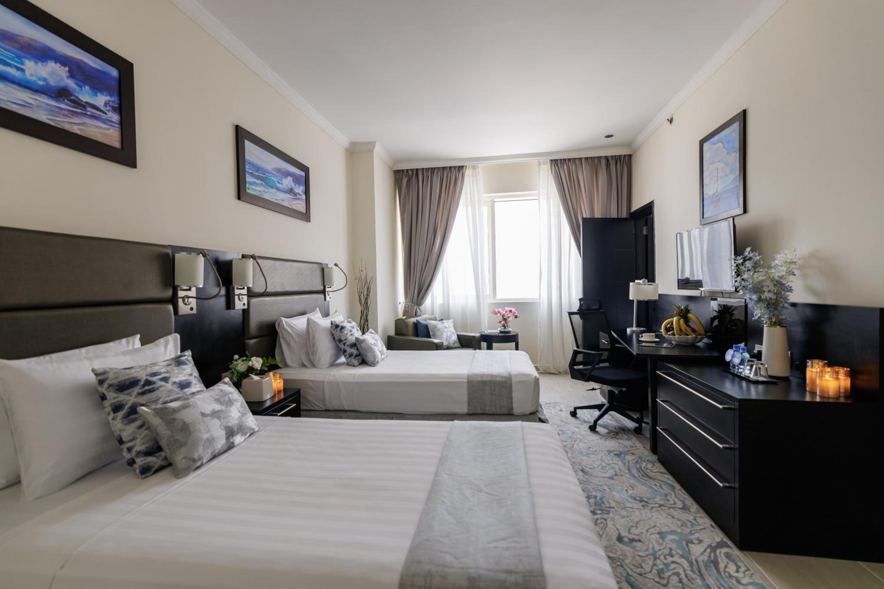 Executive Room with Sea View - Photo 2