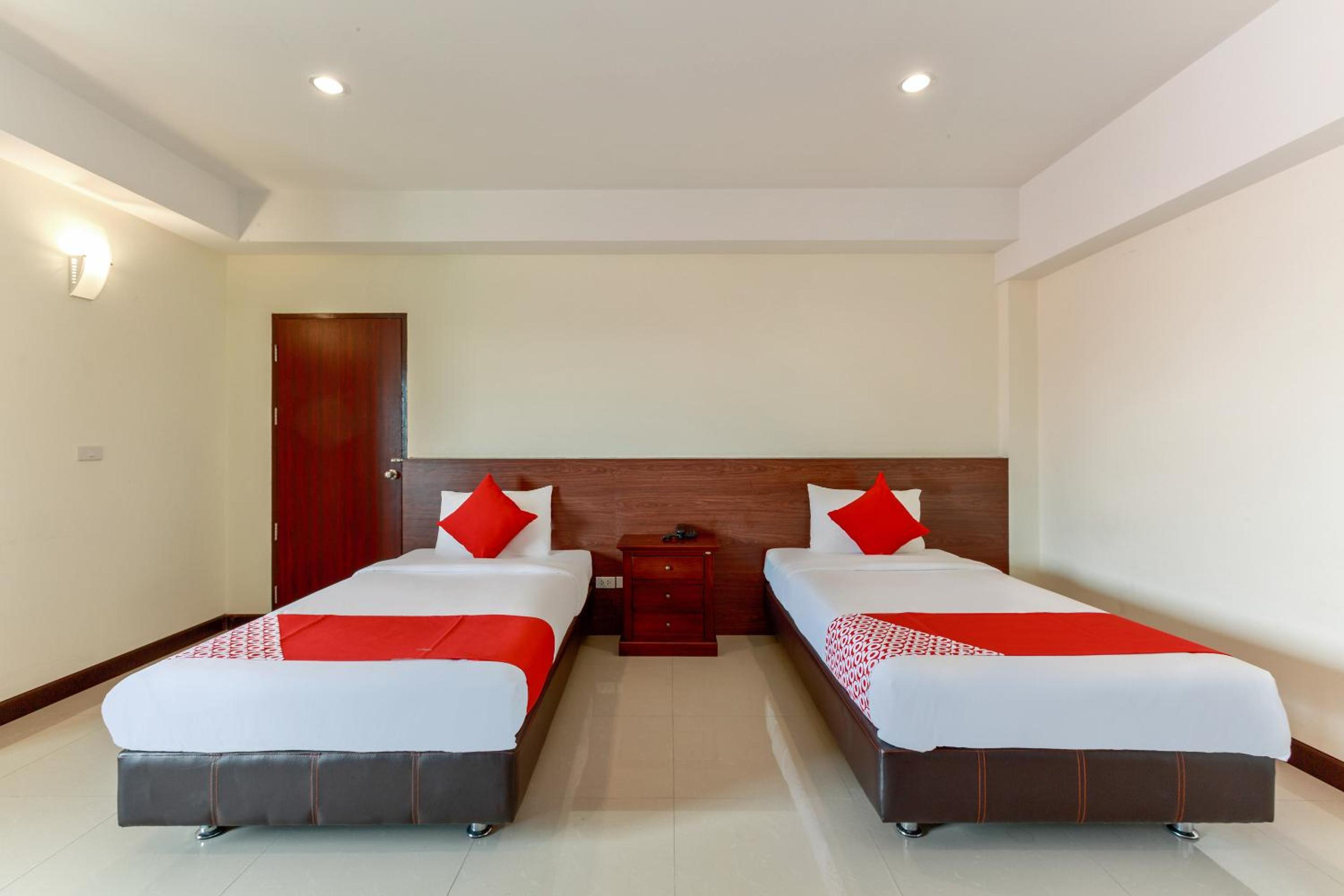 Superior Twin Room - Photo 3