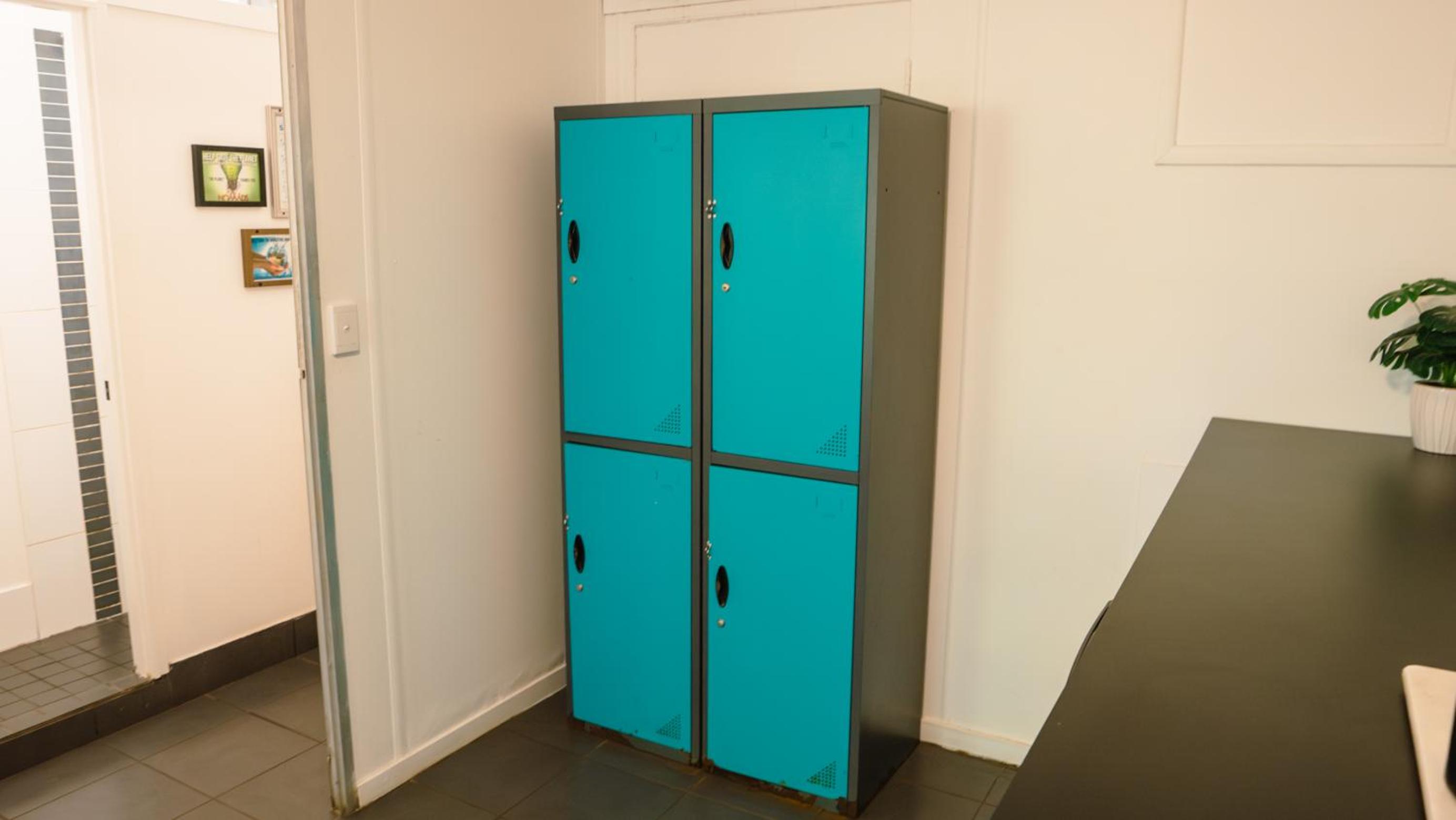Deluxe Quadruple Room - Photo 5