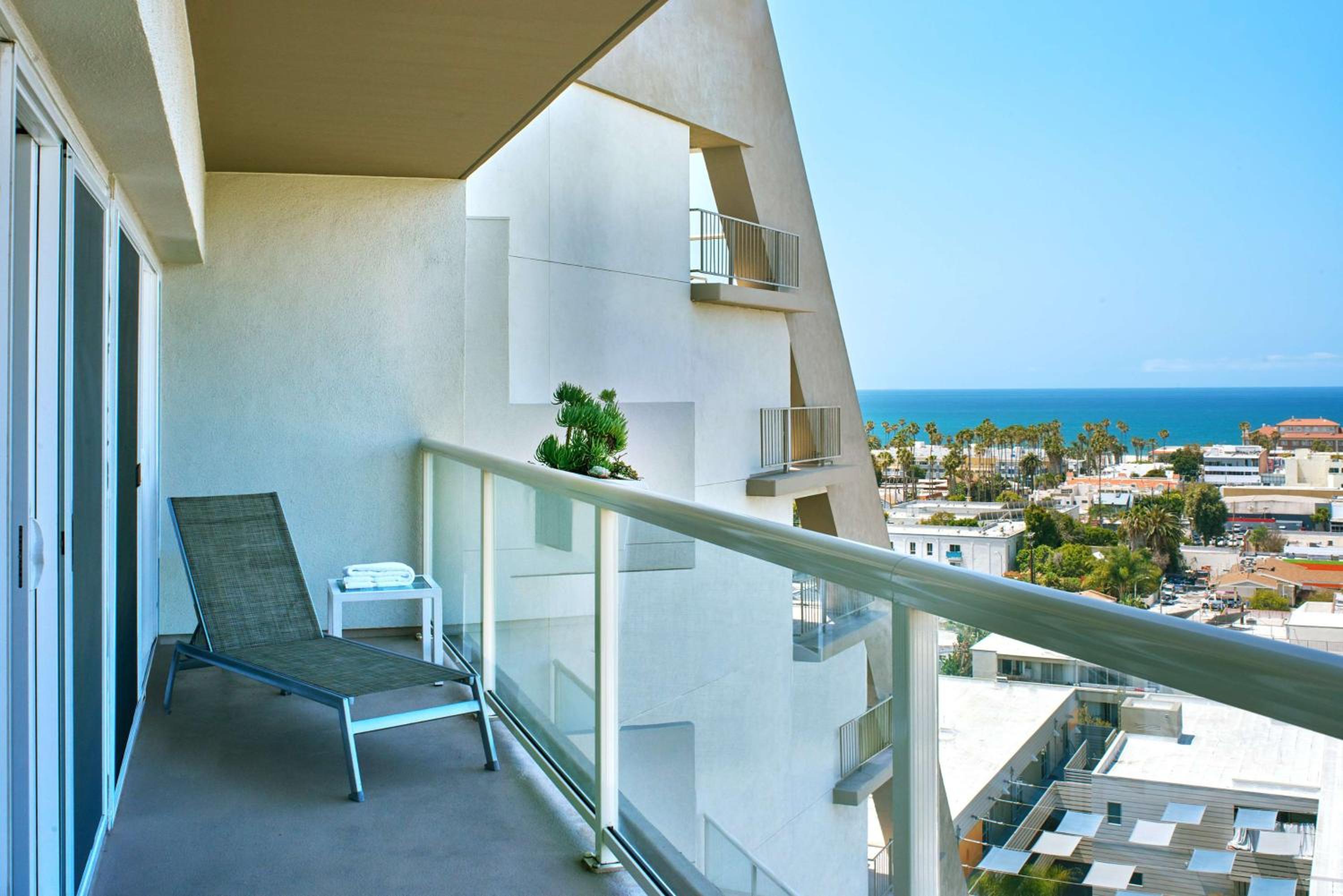 King Room with Balcony - Partial Ocean View