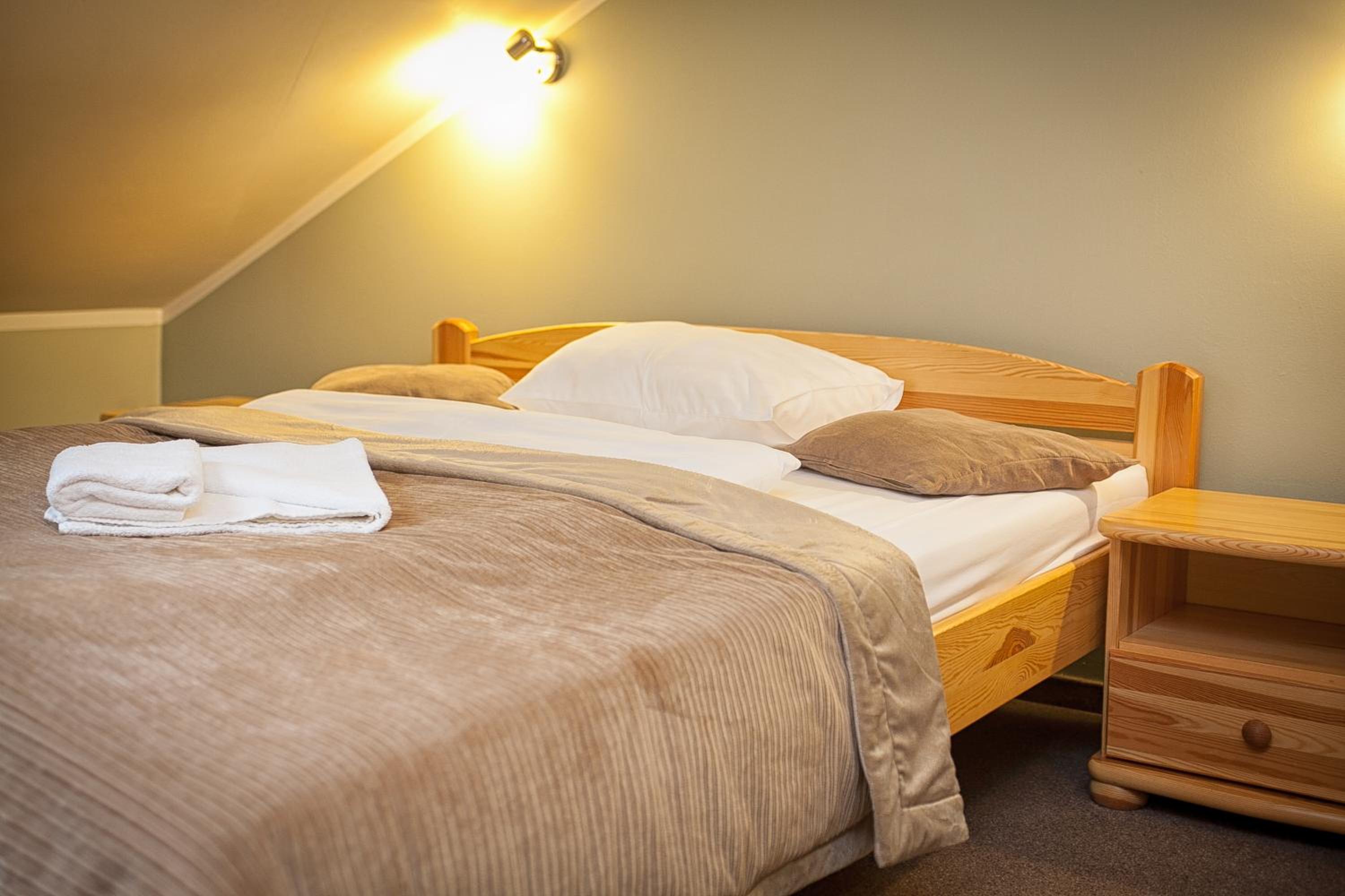 Standard Double Room with Double Bed - Photo 29