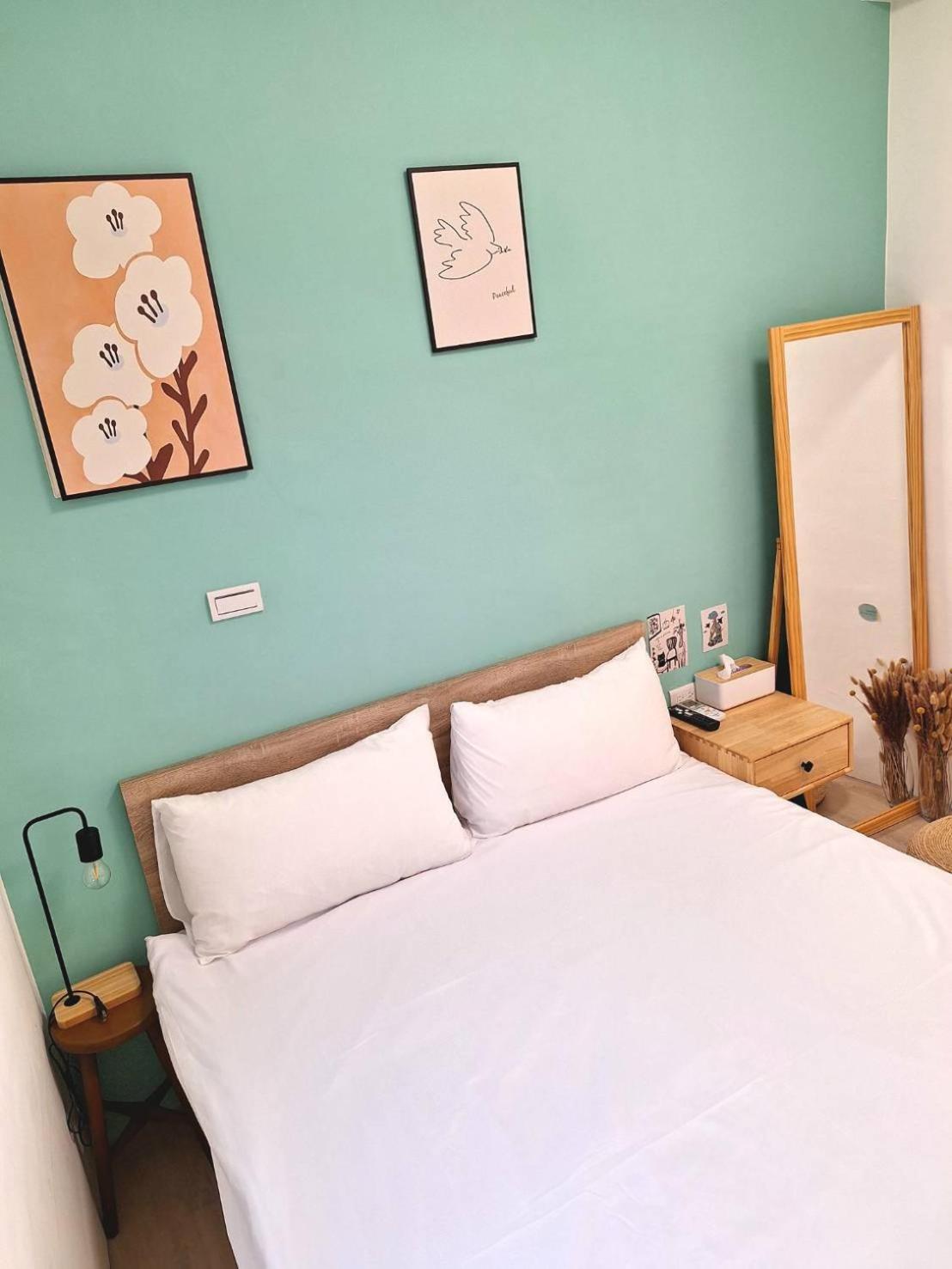 Small Double Room photo 1