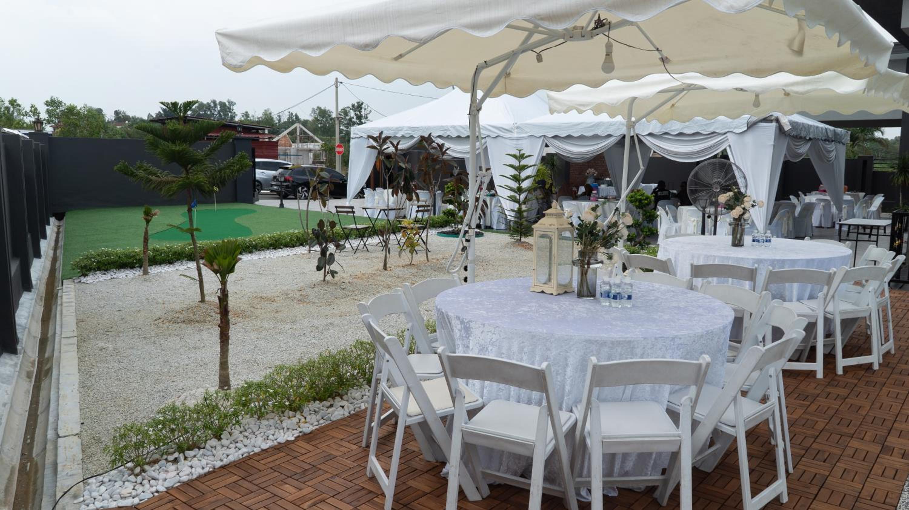 Villa photo 3