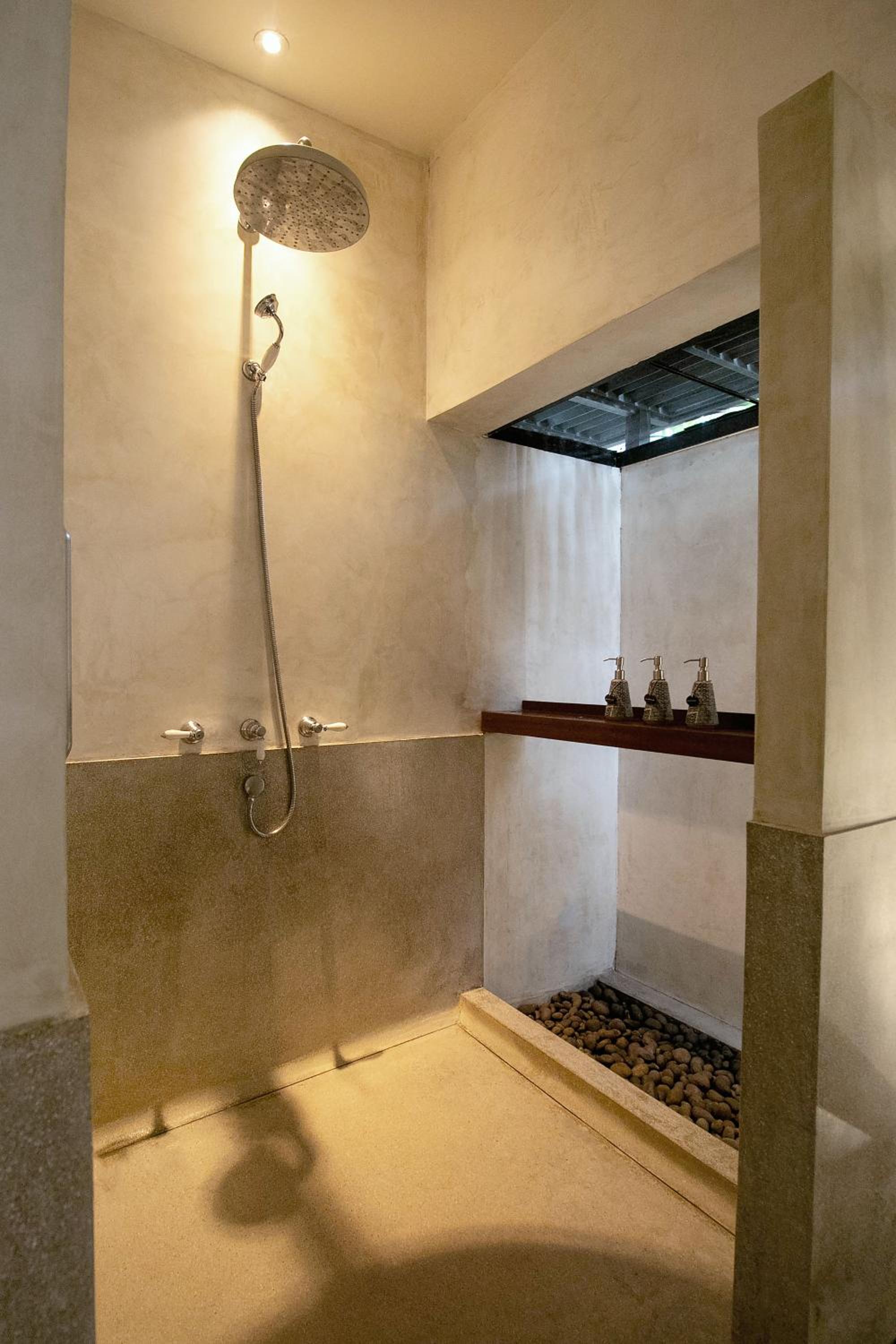 Pool Access Suite King - Photo 7
