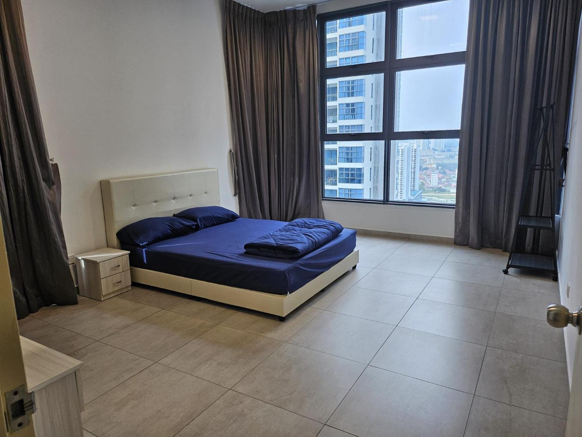 Two-Bedroom Apartment With Balcony photo 2